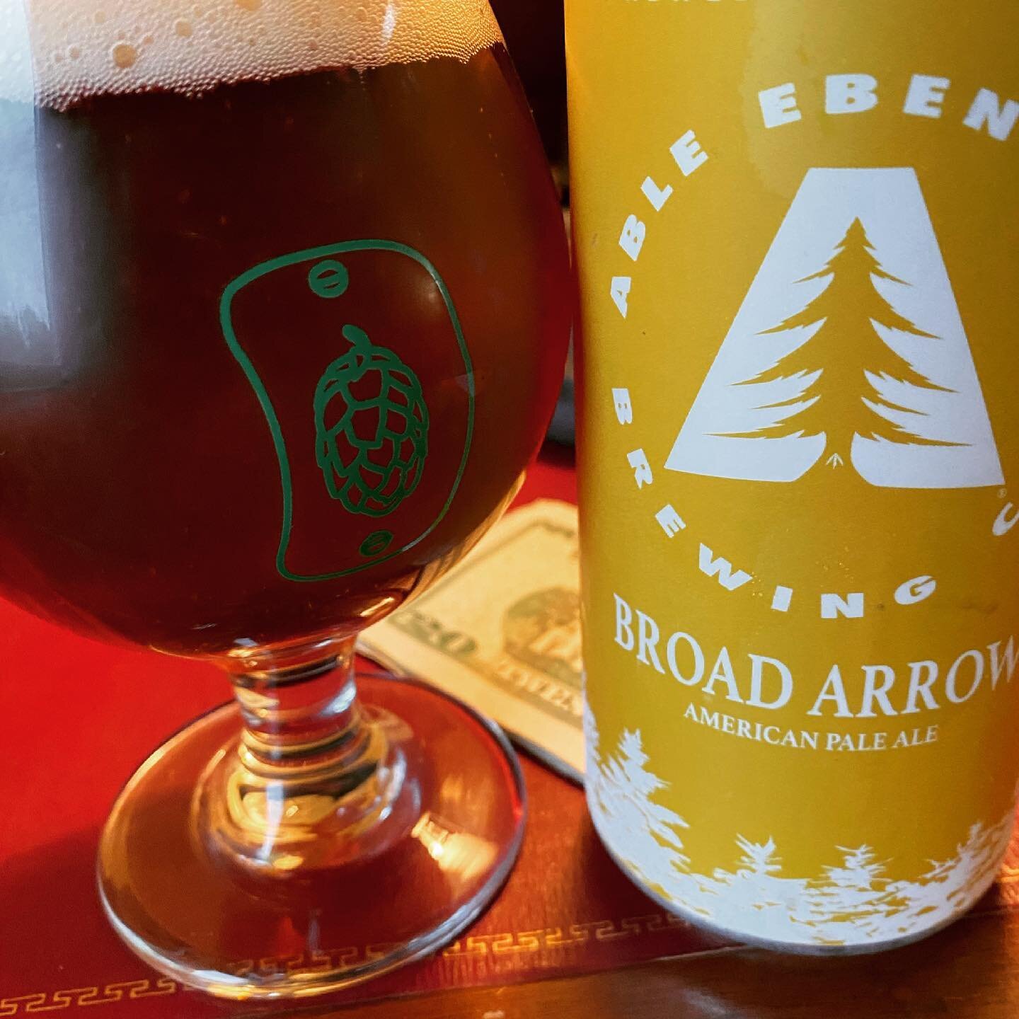 Damn that&rsquo;s tasty, malty very smooth and as always a great local history lesson on the back.  #ableebenezer #betterbeer
#happydrinking
#craftbeer 
#drinklocal #buylocal 
#Craftbeerlife #craftbeervlogger
#fredandjoereviewbeer
#nhbeer
#nhbeertrai
