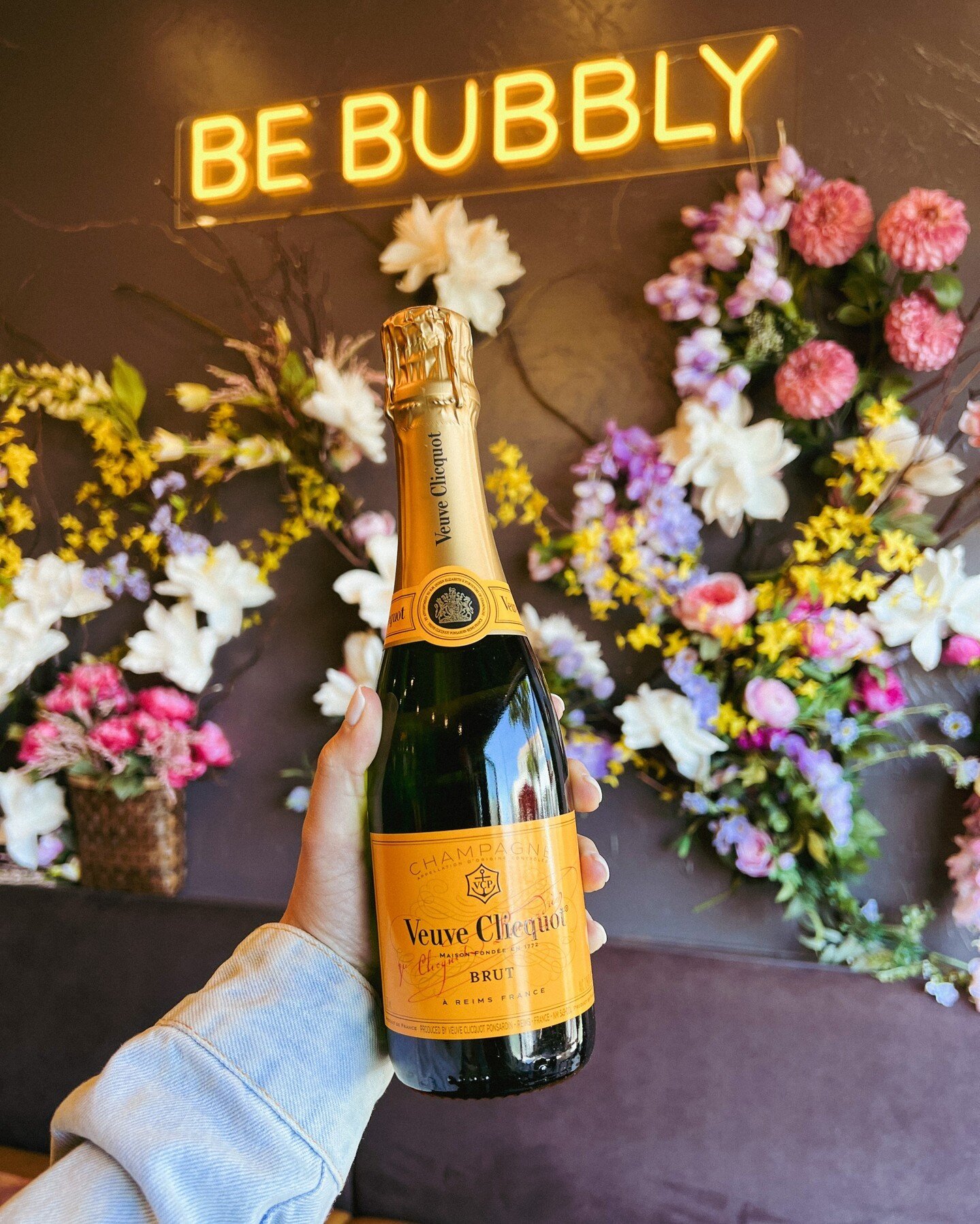 We may be closed on #NationalMimosaDay but &quot;BE BOUGEE&quot; the other 6 days of the week with our @veuvecliquot Mimosa Bucket. $79 of pure refreshing Mimosa bliss. 

Be Bougee Bucket Includes:
1/2 bottle of Veuve Clicquot
1 carafe of pomegranate