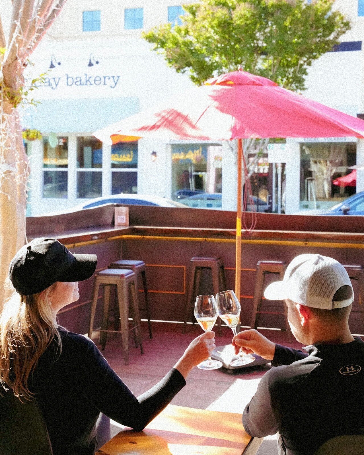Is this forecast for real?? 80-degree weather all week long? We will take it! Enjoy the sun on our outdoor patio and sip on your fav bubbly by the glass or by the bottle 6 days a week. 

Be Sunny | Be You | Be Bubbly