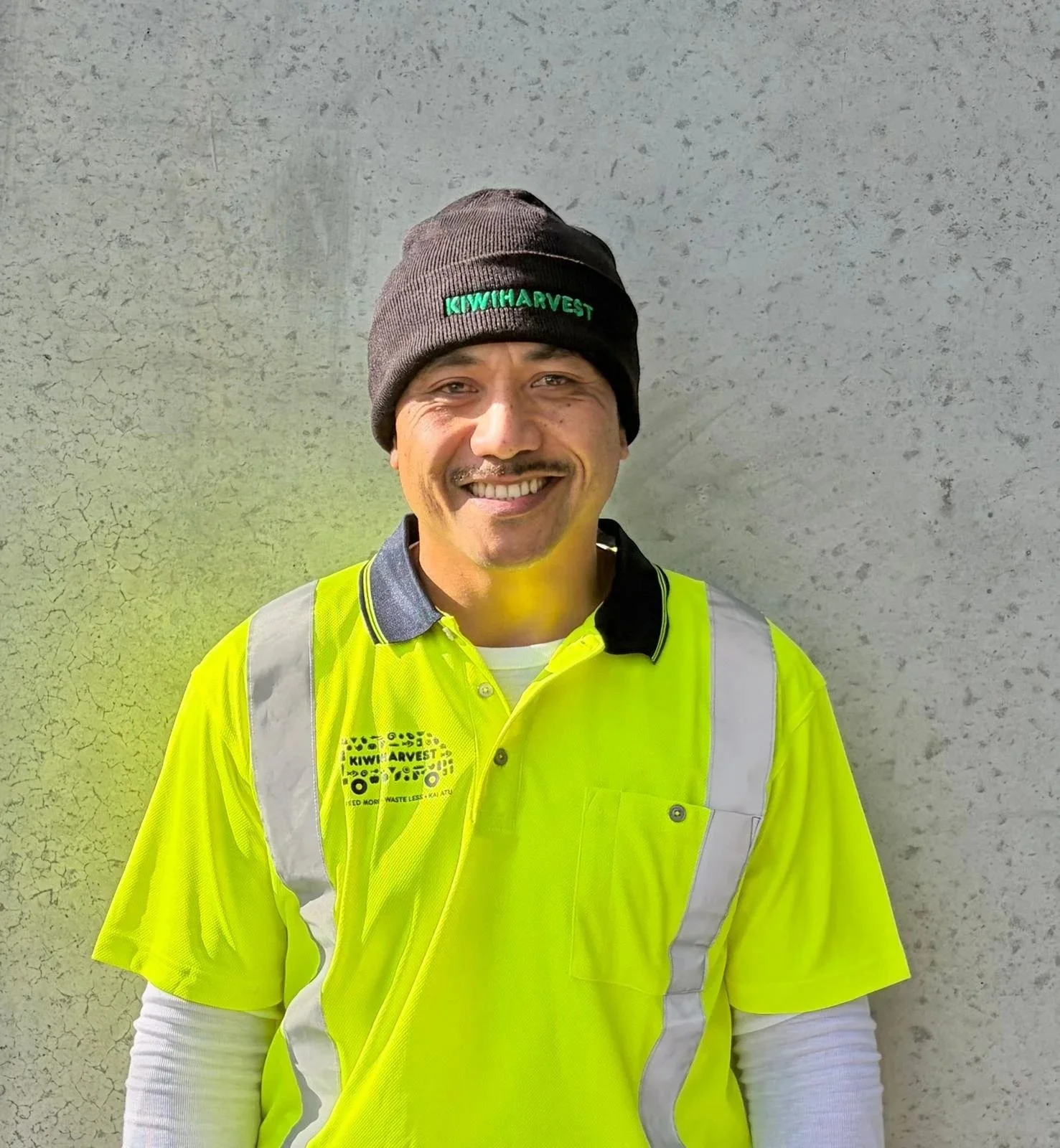  IWATE PAULO 
 Food Rescue Driver 
 

 With extensive experience in both warehousing and driving, Iwate is a valued member of our Driver/Warehouse team. A down-to-earth guy, he enjoys working for KiwiHarvest because it makes him feel good knowing he'