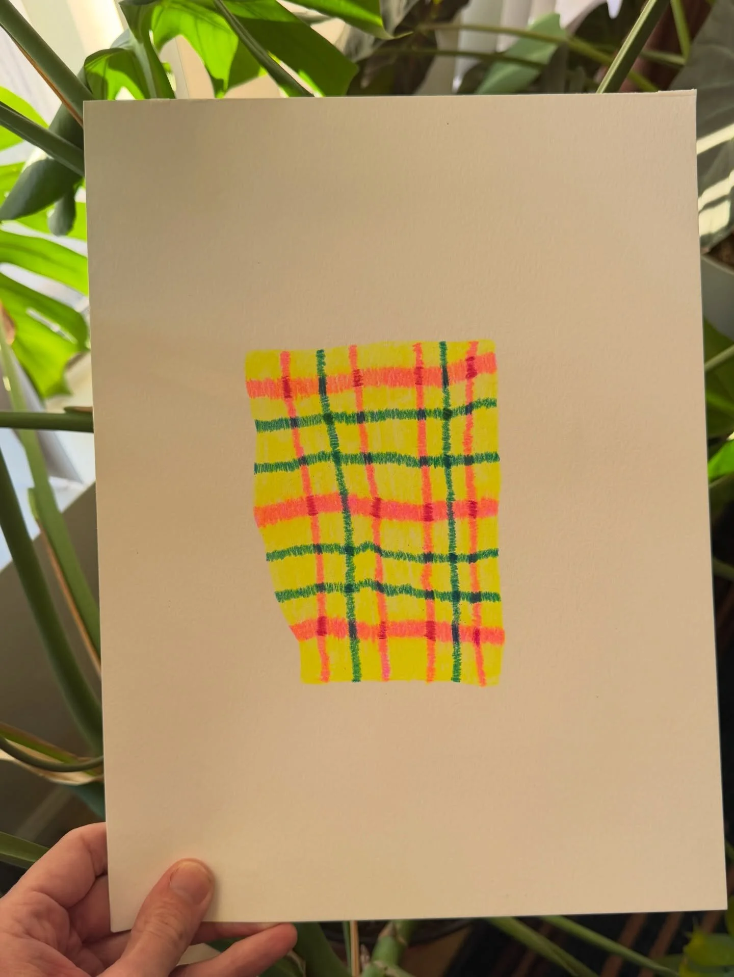 I am glad that it is Friday. Deep breaths everyone. Only cozy vibes for the next 48-72 hours please. Swipe for Lucille. #artistsofig #fineart #drawing #textiles #coloredpencil