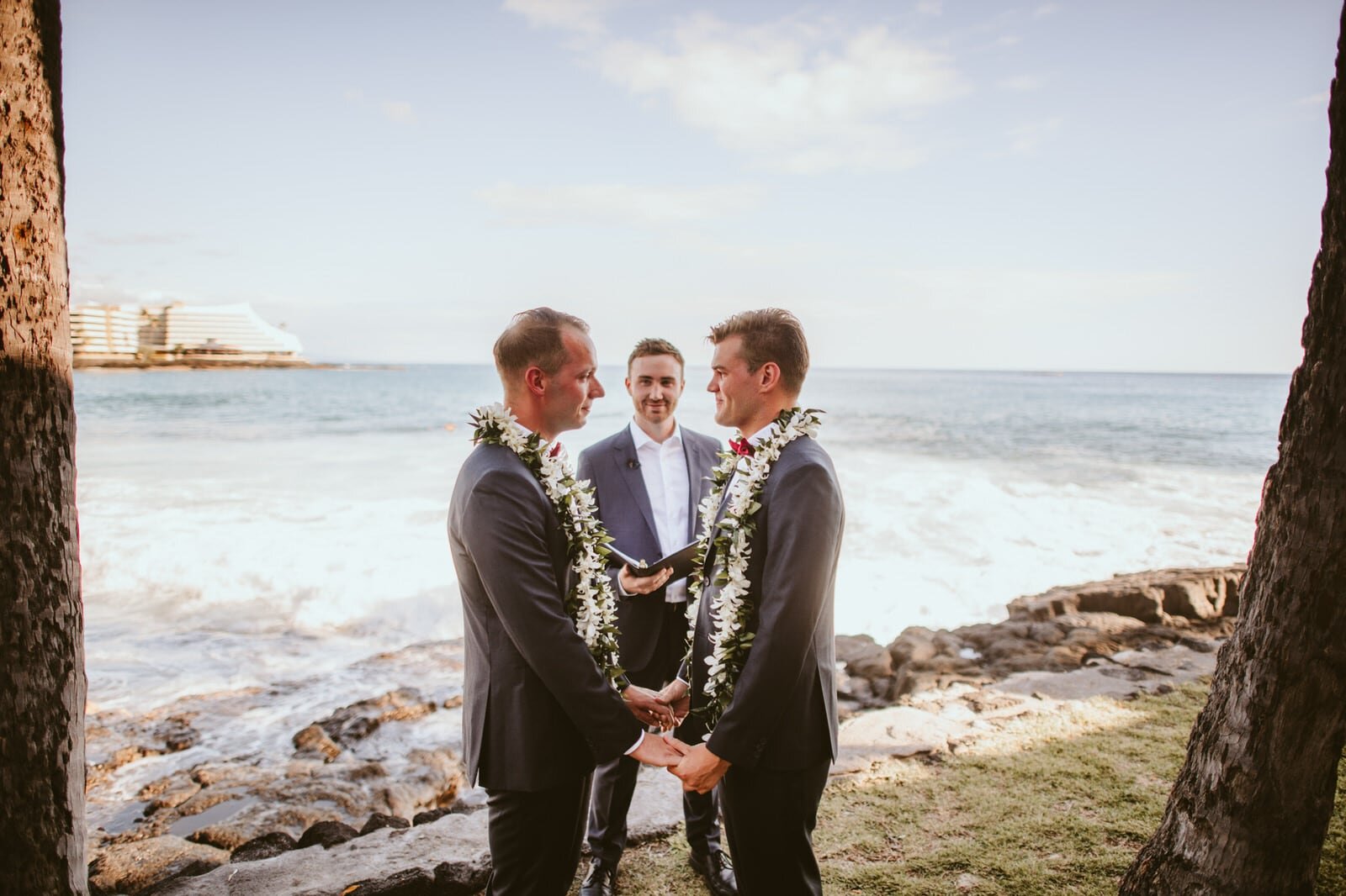 hawaii-wedding-lgbtq-friendly-kona-12.jpg