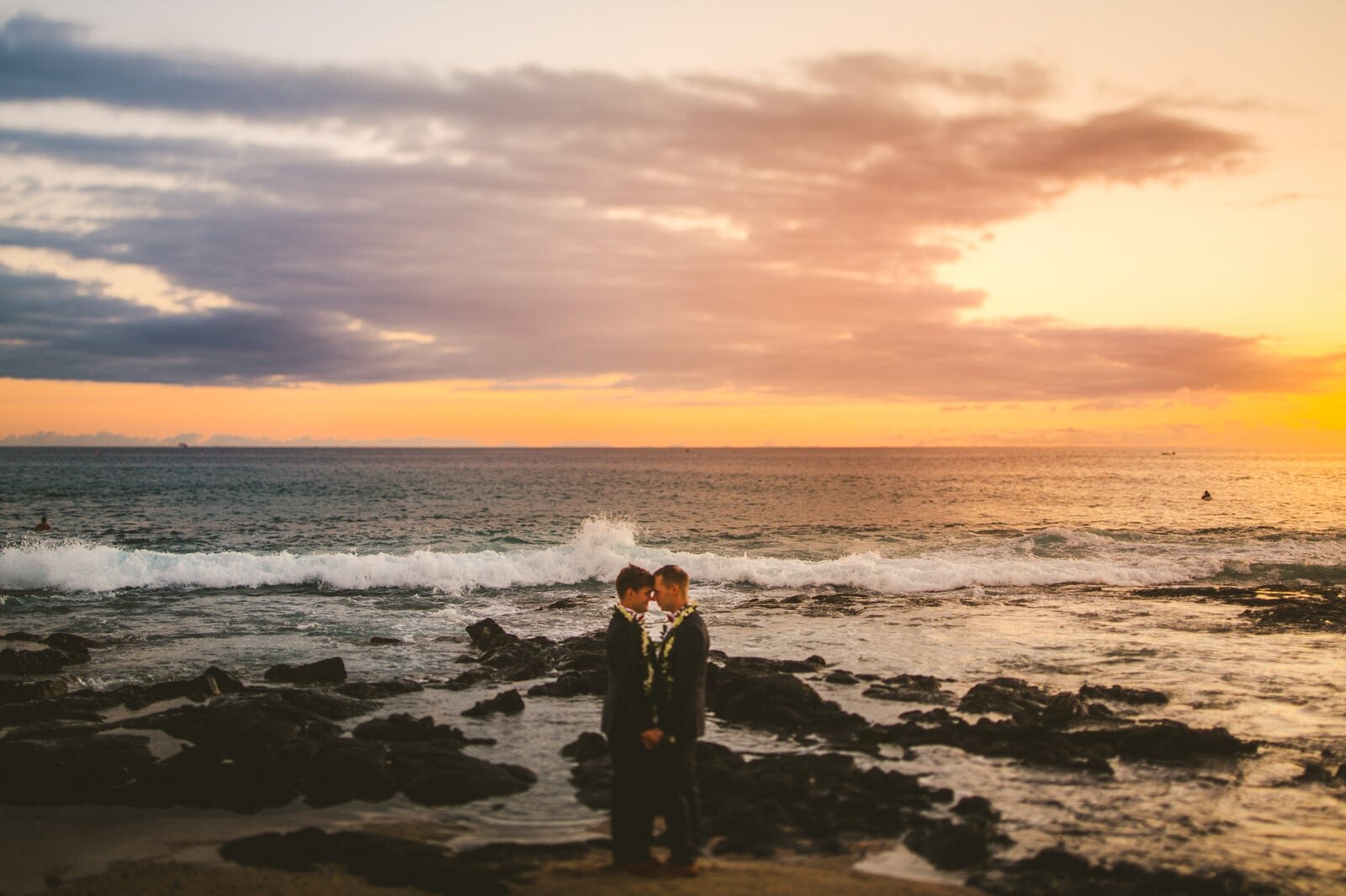 hawaii-wedding-lgbtq-friendly-kona-17.jpg