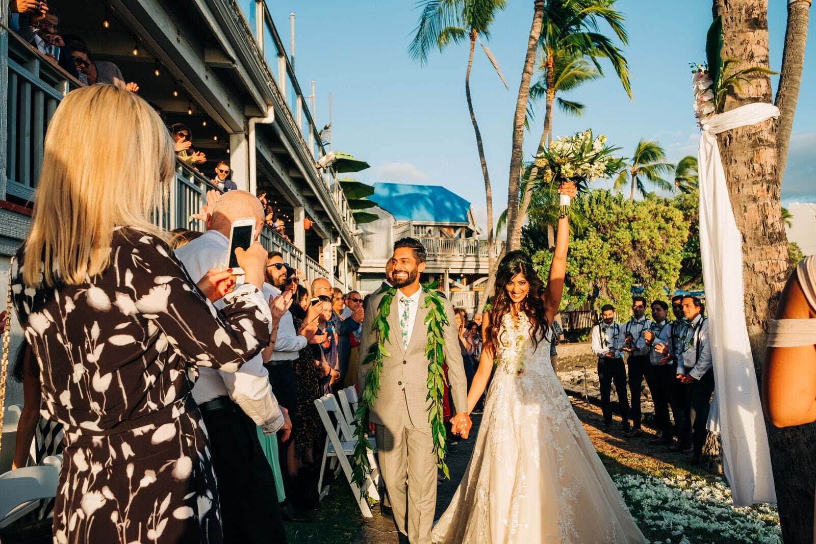hawaii-wedding-affordable-beach-14.jpg