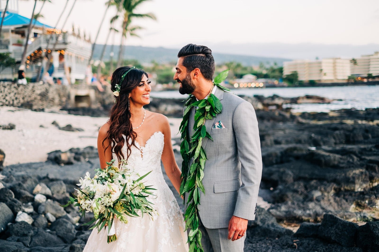 hawaii-wedding-affordable-beach-20.jpg