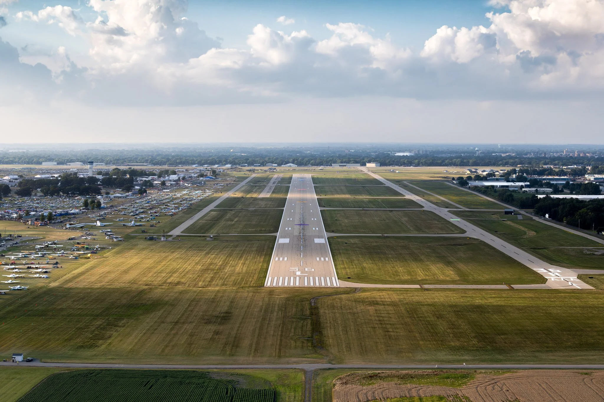 Wittman Regional Airport
