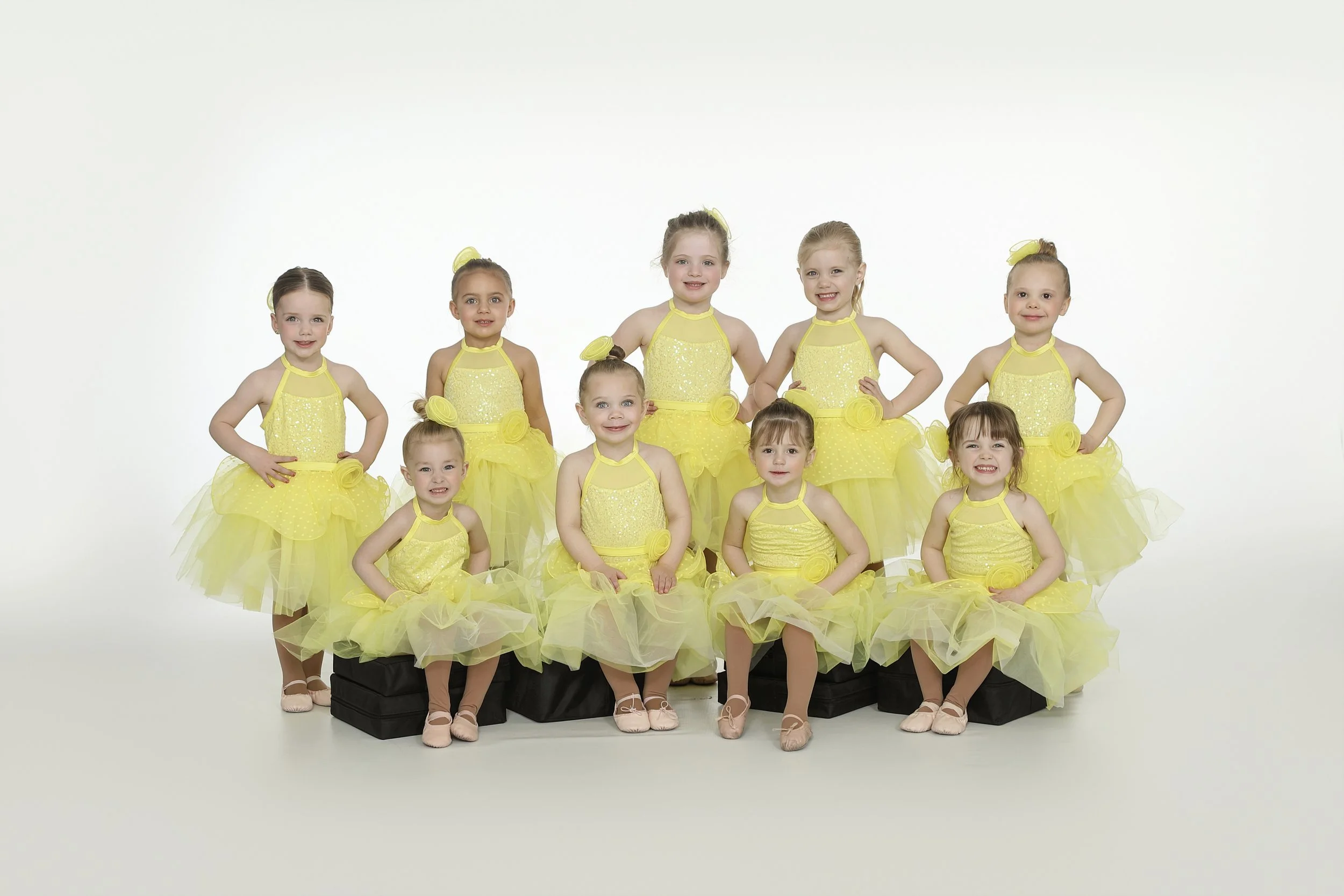Group_Wed Petite Ballet 3-6_0111.jpg