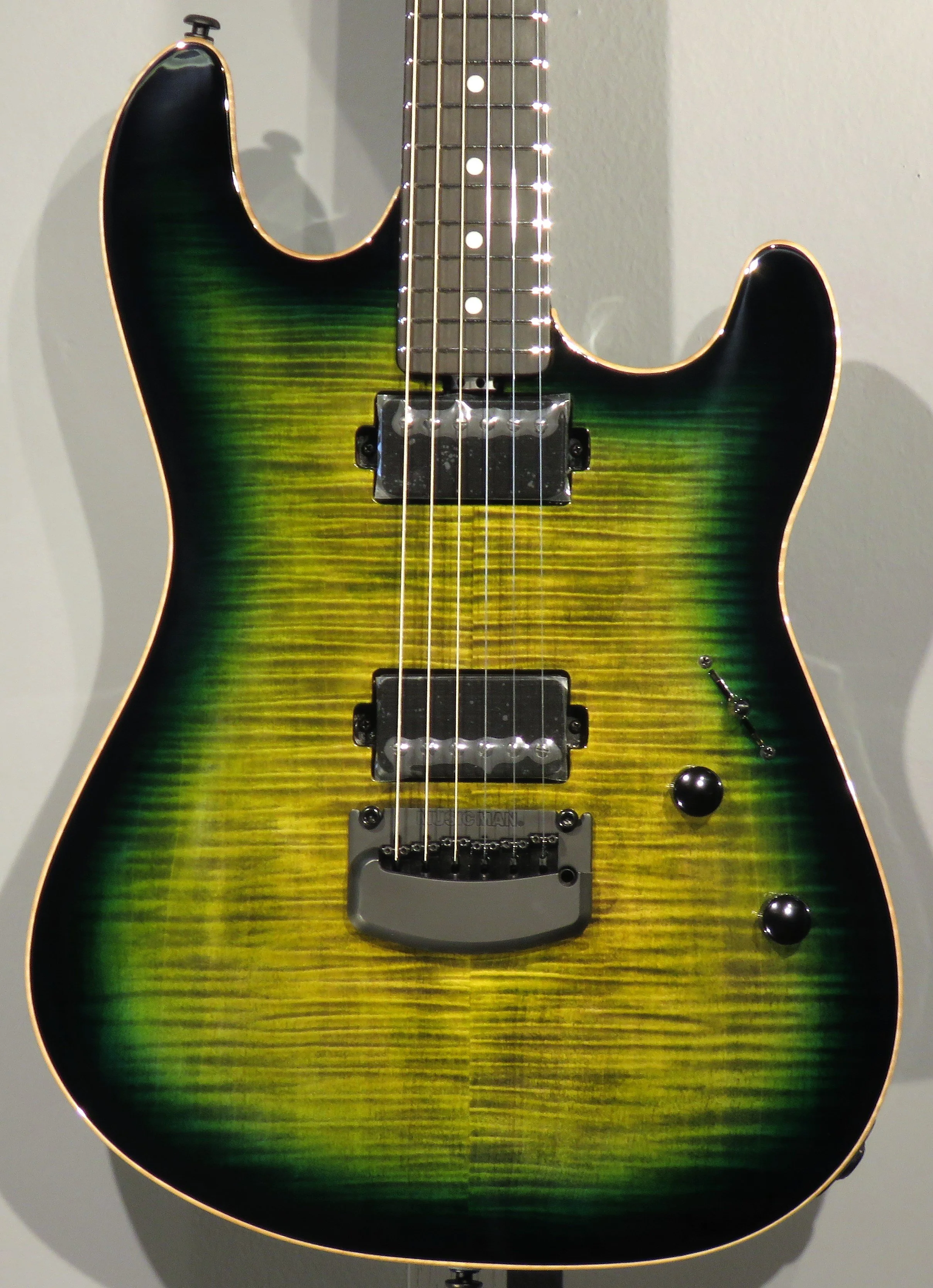 Electric Guitars — Instrumental Music & Sound