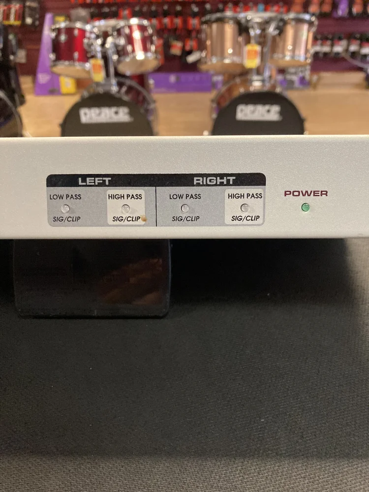 Peavey SSE Line Array Speaker system with Subs, Controller