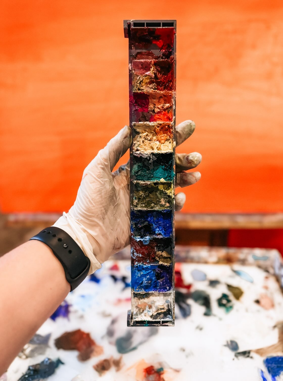 With the studio window finally open to the cool breeze, October is starting off completely unfiltered. These new paintings are fully loaded with thoughts, a healthy dose of sass, and all the untamed drama those desert skies bring.

Follow along to se