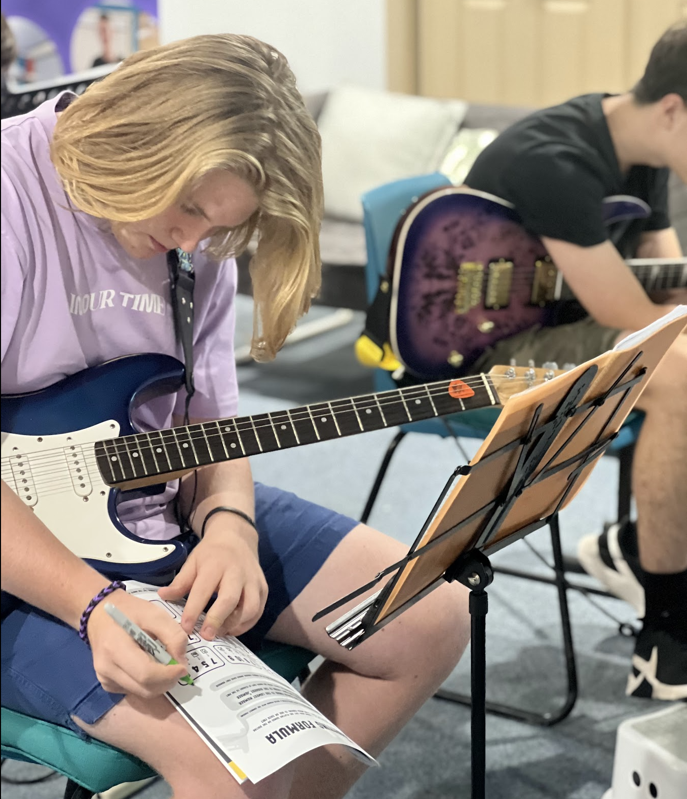 "Alex has been an absolutely incredible teacher for our son. His rapport with students and ability to share his passion of guitar is infectious and my son has thoroughly enjoyed each week. It’s his favourite part of the week and we highly recommend L