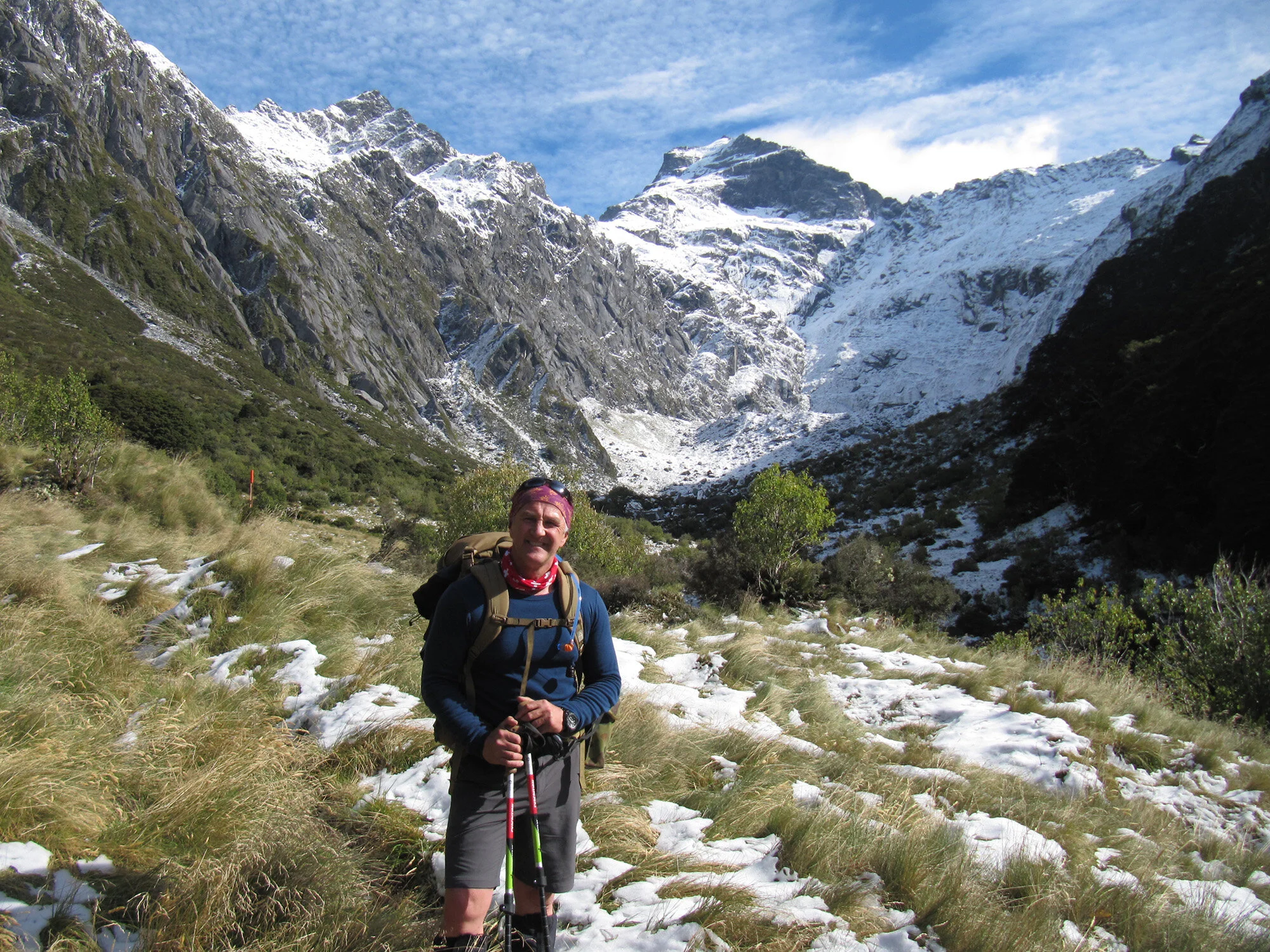Investigating headwater streams sml.jpg