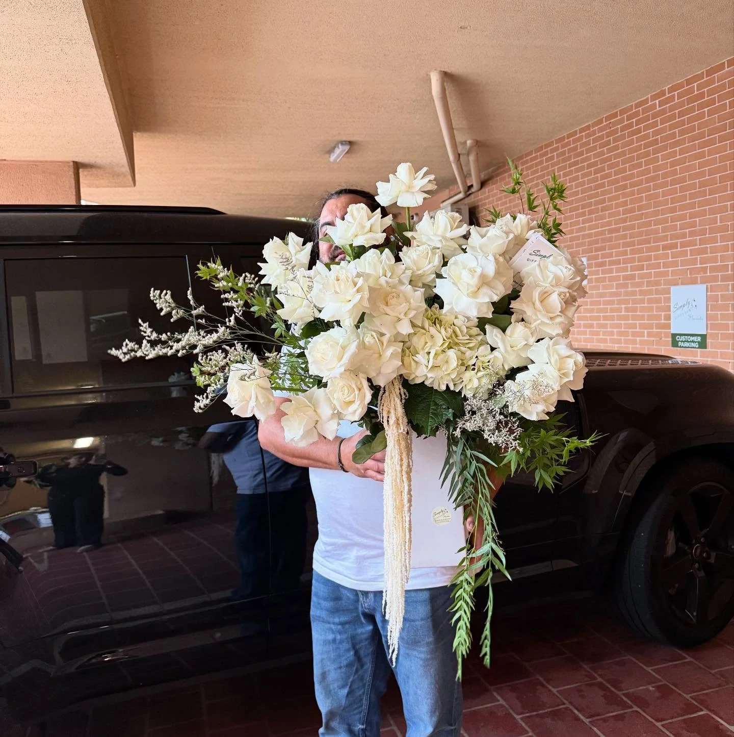 Florals for all occasions 

#florals #floralarrangement #florist
#bankstownflorist 

Shop 1 and shop 2
7-9 cross st Bankstown 
NSW