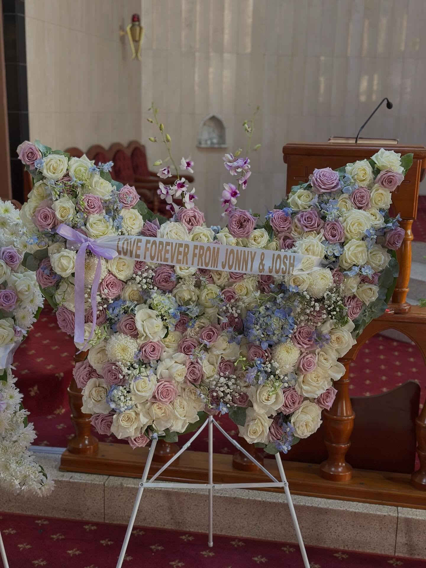 🦋fly high 🦋 

We do funeral floral pieces 

Call us or pop in store to organise your funeral floral pieces 

Shop 1 and shop 2
7-9 cross st Bankstown 
NSW 2200

0410410870

#funeral #funeralflowers #funeralpieces #florist #bankstownflorist