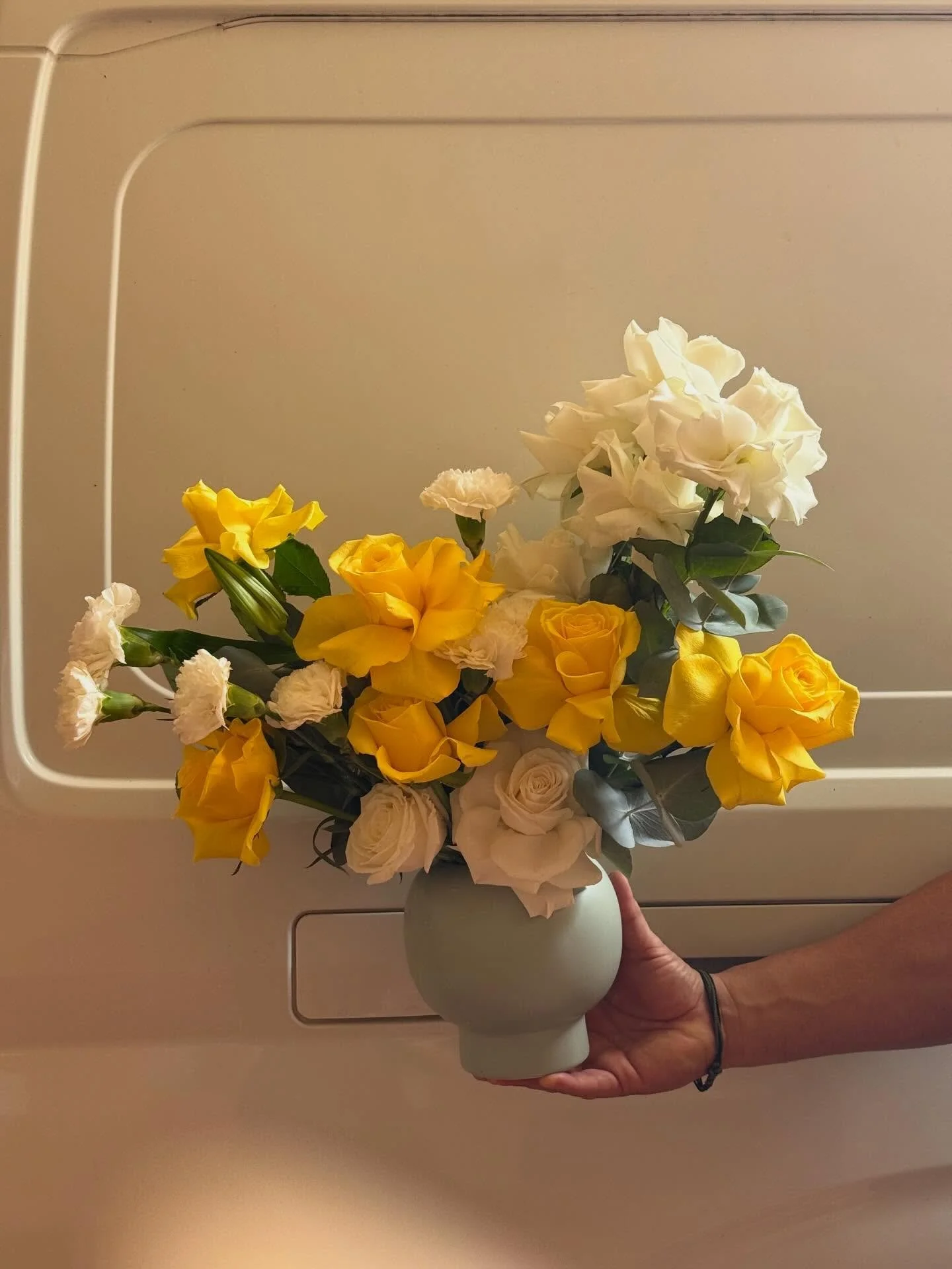 Yellow lovers 

What&rsquo;s their favourite colour ? Let us know and we do the magic 

#simplydifferentflorist #florist #bansktownflorist 
#florals #floralarrangement 

Shop 1 and shop 2
7-9 cross st Bankstown 
NSW 2200