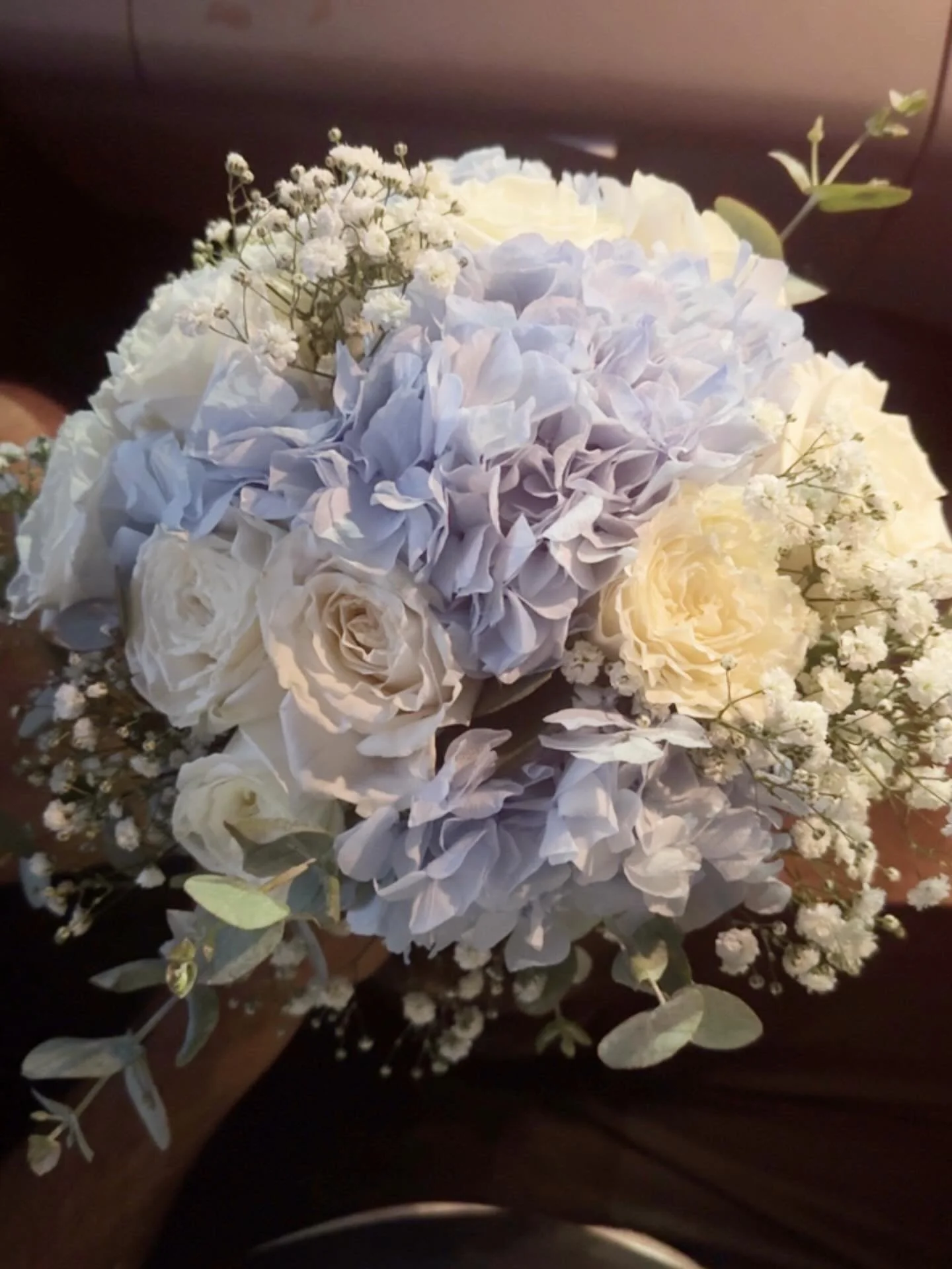 Bridal bouquet in soft Bleu and white 

#simplydifferentflorist #florist #bridalbouquets #bankstownflorist