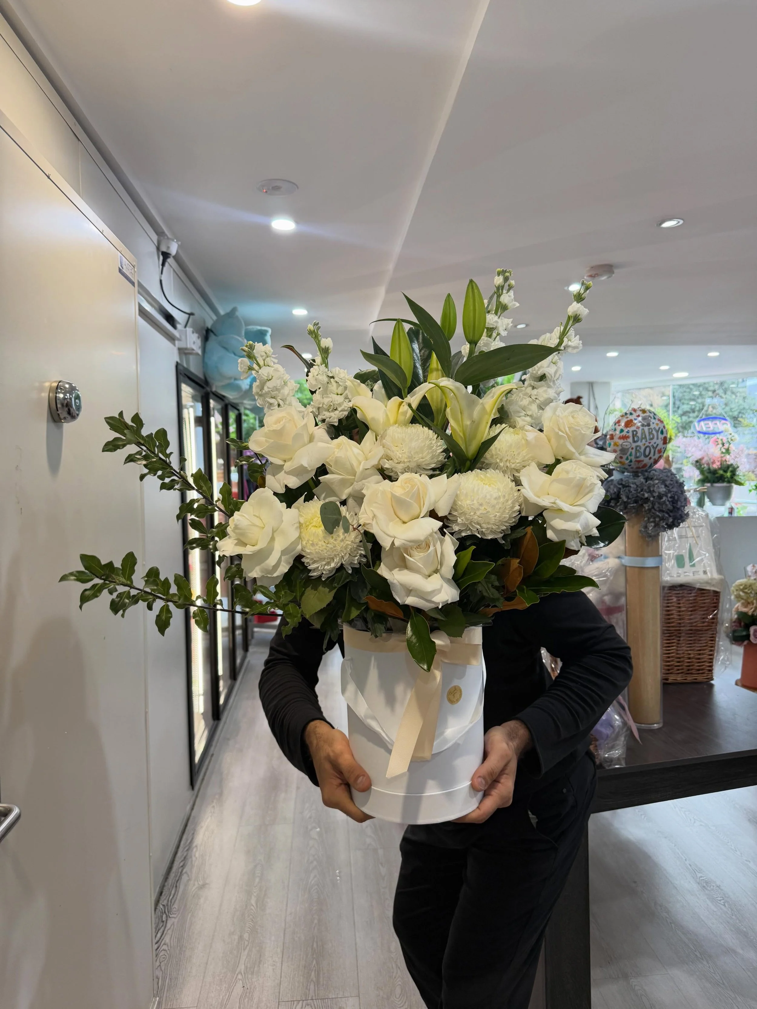 Our stunning white floral arrangements are designed with love and attention to every detail. Available now at our store.

📍 7-9 Cross Street, Bankstown 

#simplydifferentflorist #bankstownflorist