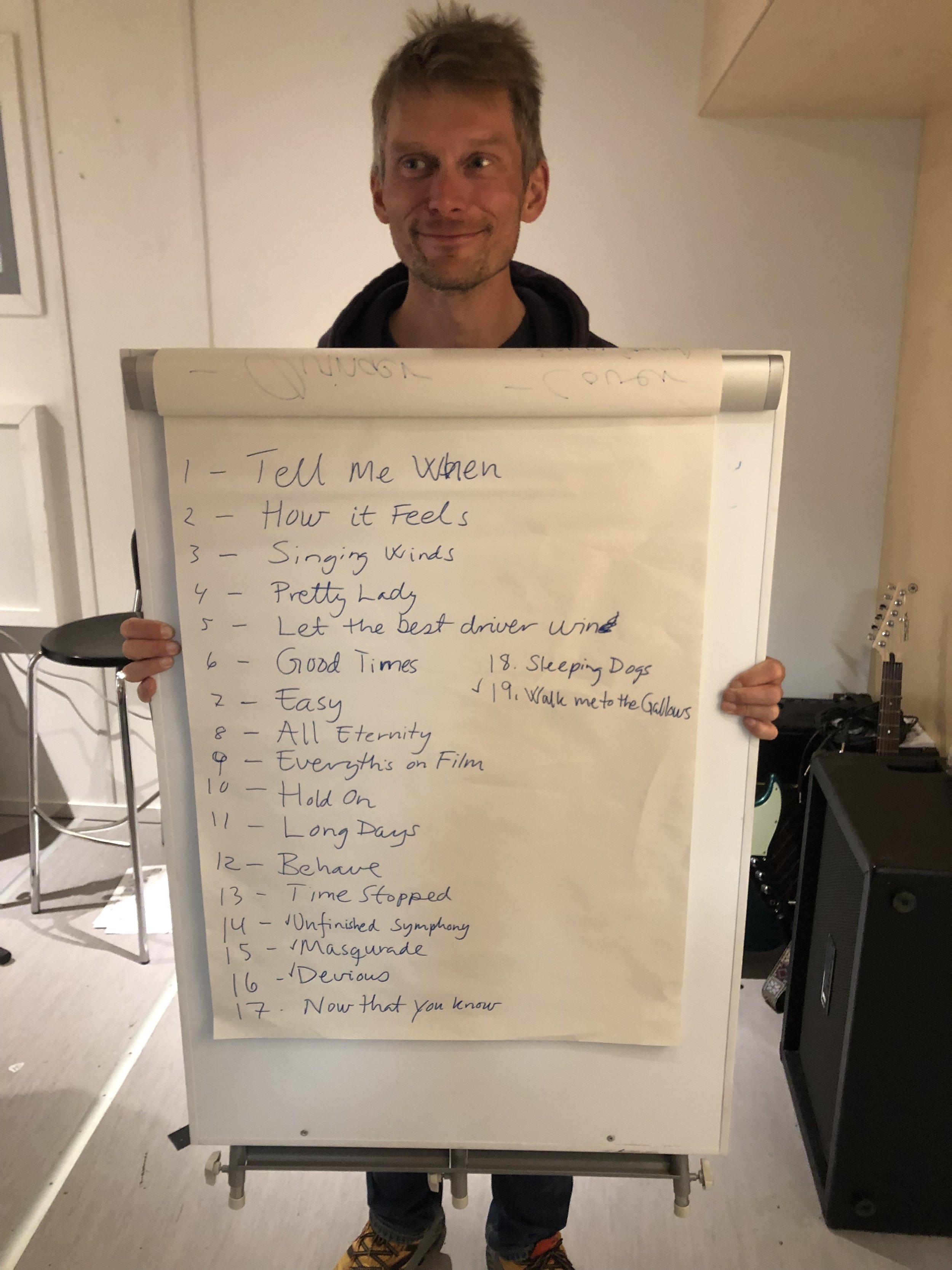 Tore displaying the new set list!
