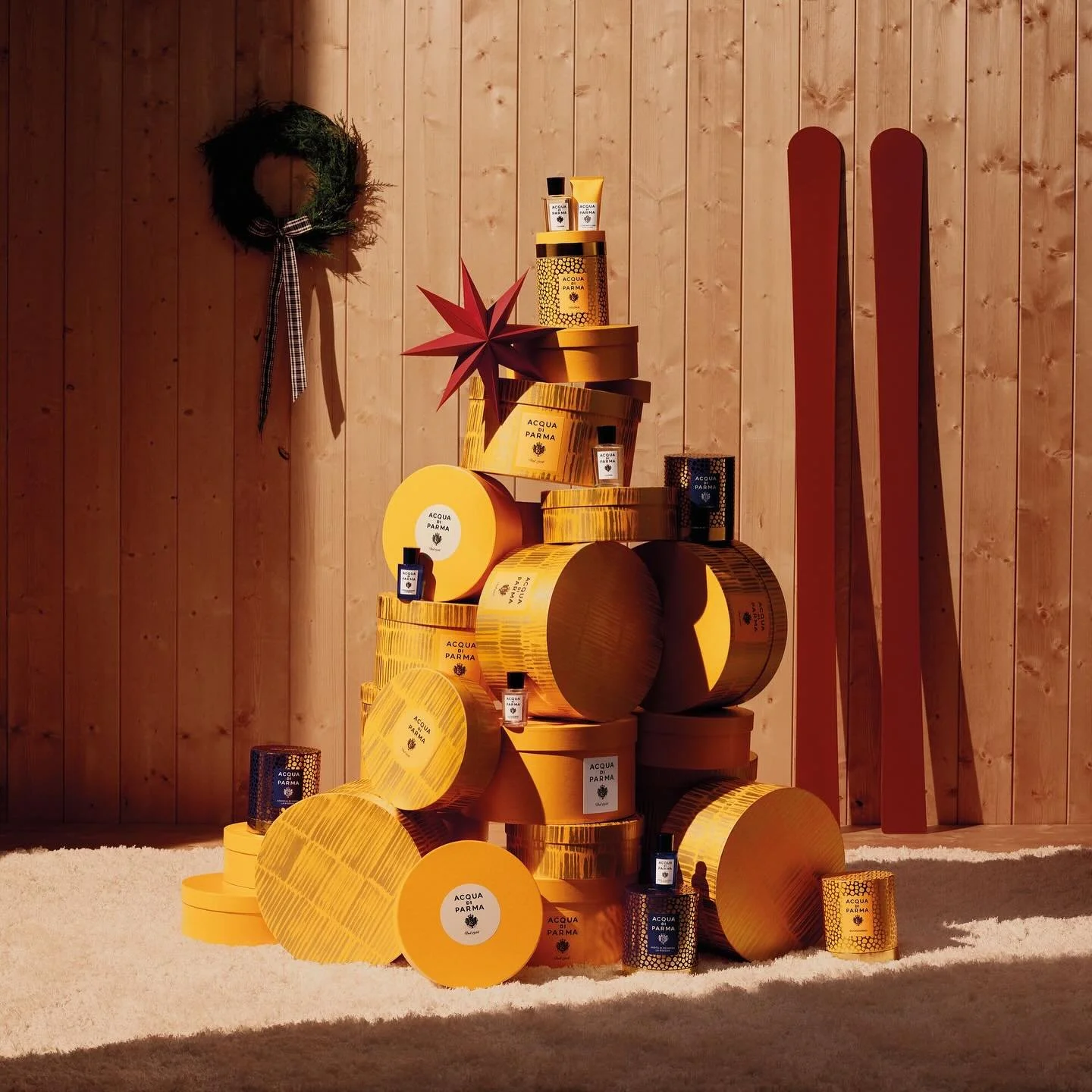 @acquadiparma is taking us to the Dolomites for #Christmas 2025, drawing inspiration from Antelao one of the region&rsquo;s most iconic peaks.
 
At the heart of the Holiday 2025 collection is the creative vision of Architect and designer @cristinacel