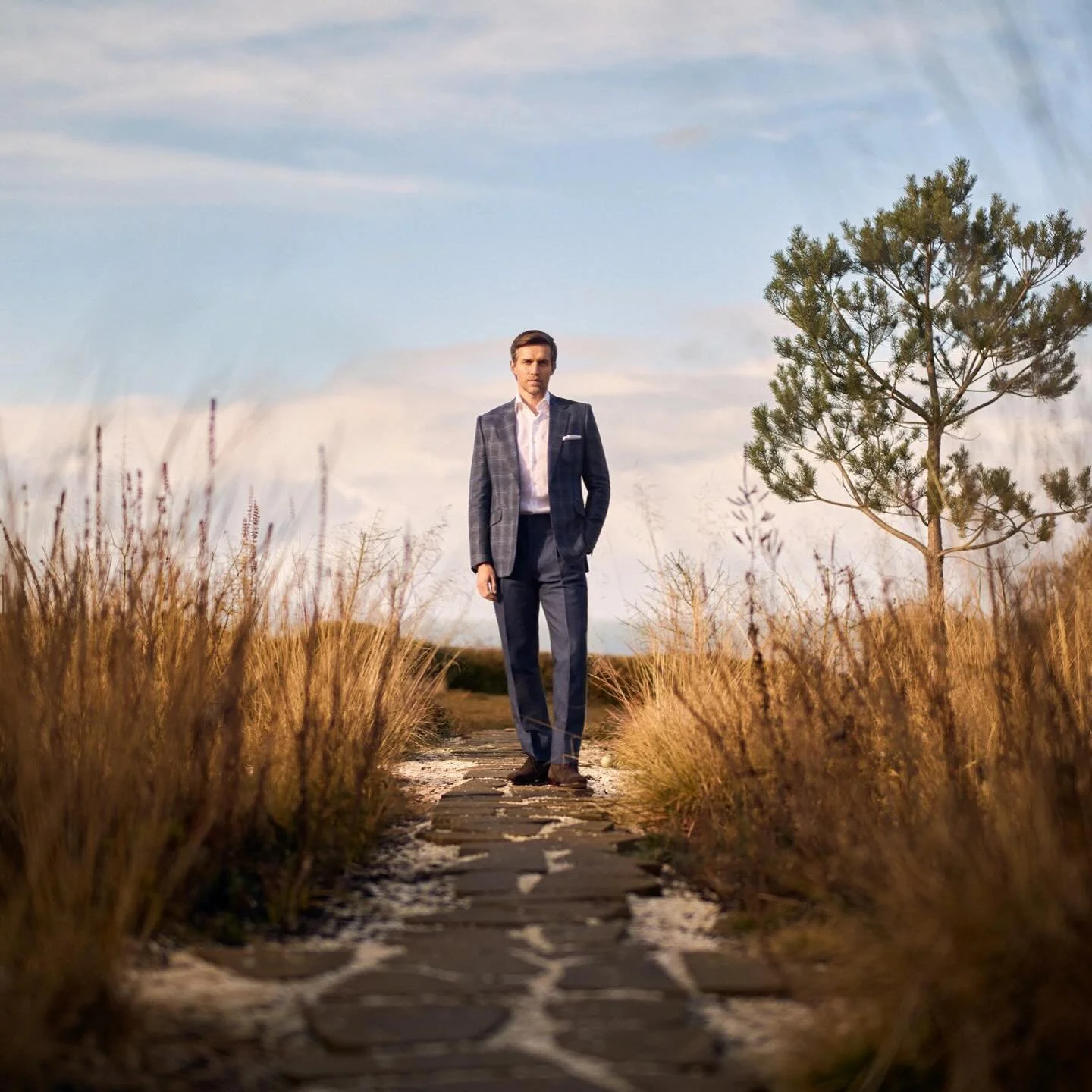 First deliveries from @huntsmansavilerow SS26 are exceptional examples of the house&rsquo;s enduring commitment to quiet authority through considered tailoring.  Overchecks play a leading role in the @campbellcareycc collection, an interplay between 