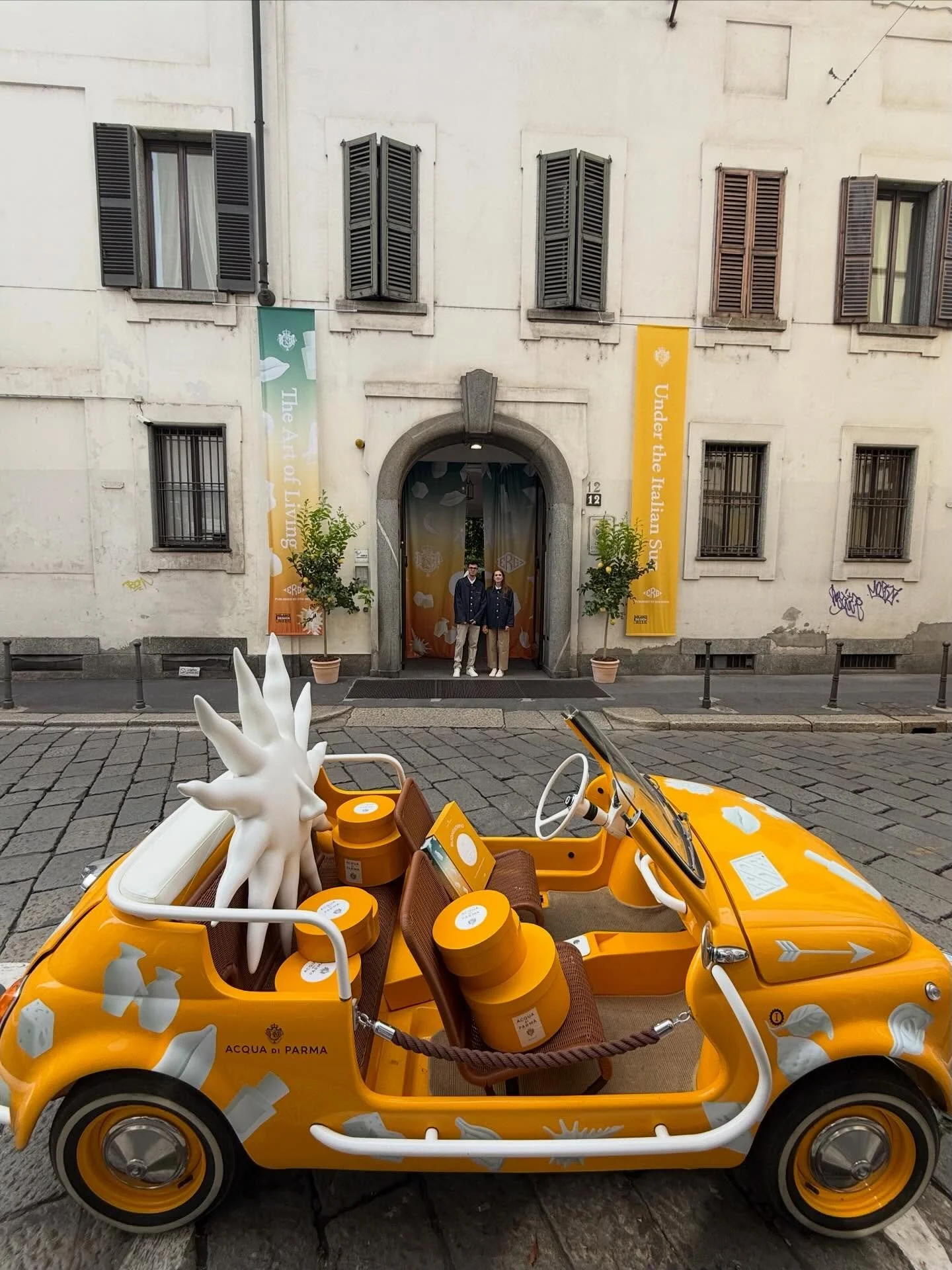 A little piece of @acquadiparma heaven in the centre of @isaloniofficial with @erg.media to celebrate #buongiorno