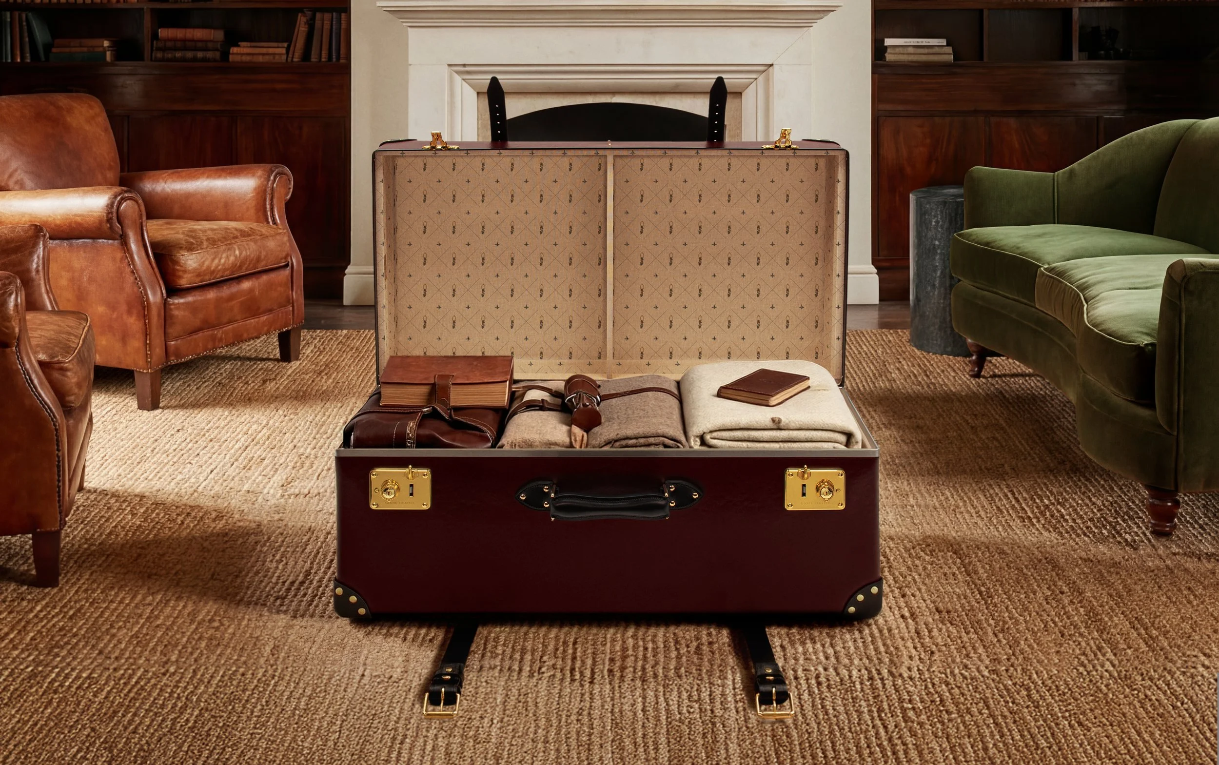 Globe-Trotter Introduces the Steamer Home Trunk