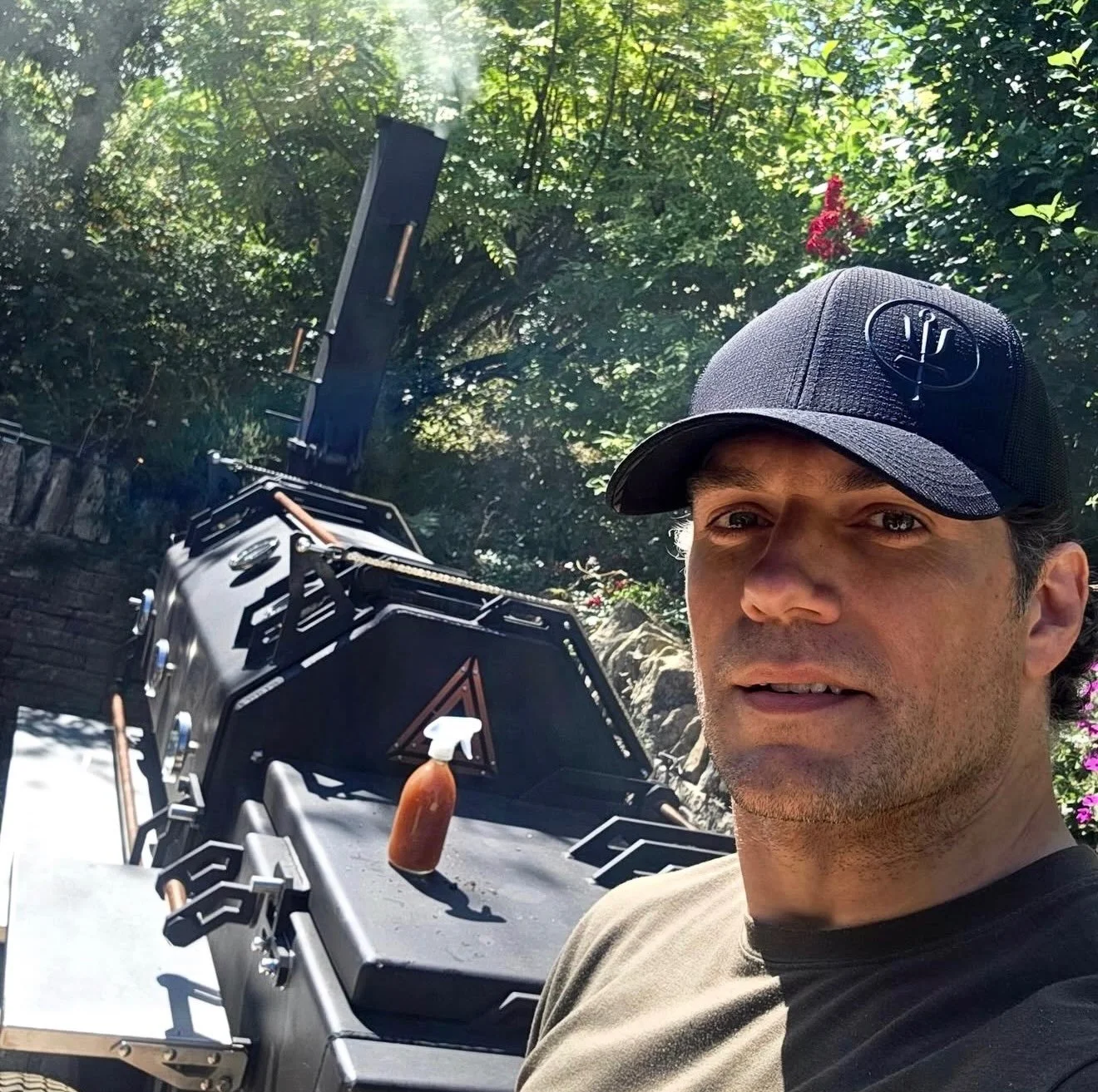 #henrycavill BBQ fit check @thrudark