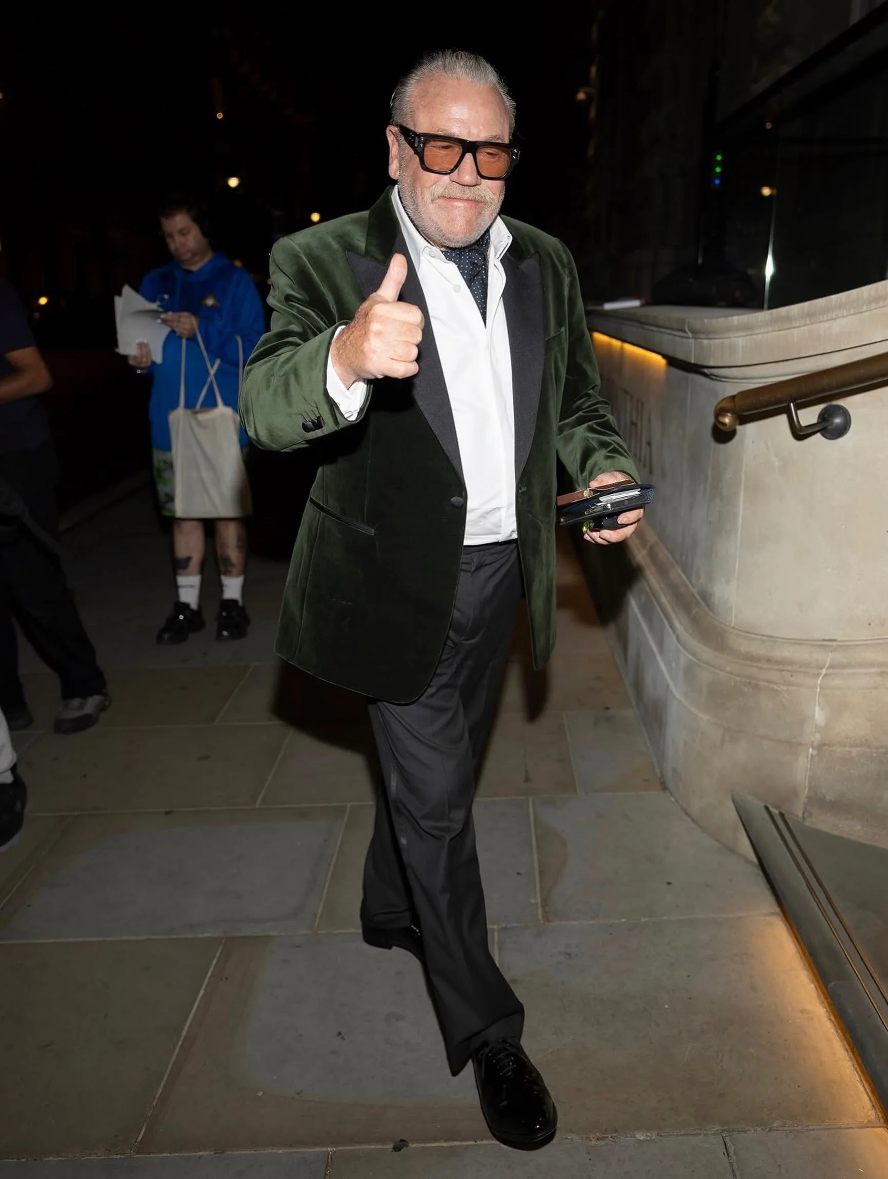 The actual Gentleman&hellip; @thisisraywinstone in @oliverbrownlondon velvet smoking jacket last night for @netflixuk The Gentleman 2 #thegentleman styled by @giulioventisei 📸 @hellomag