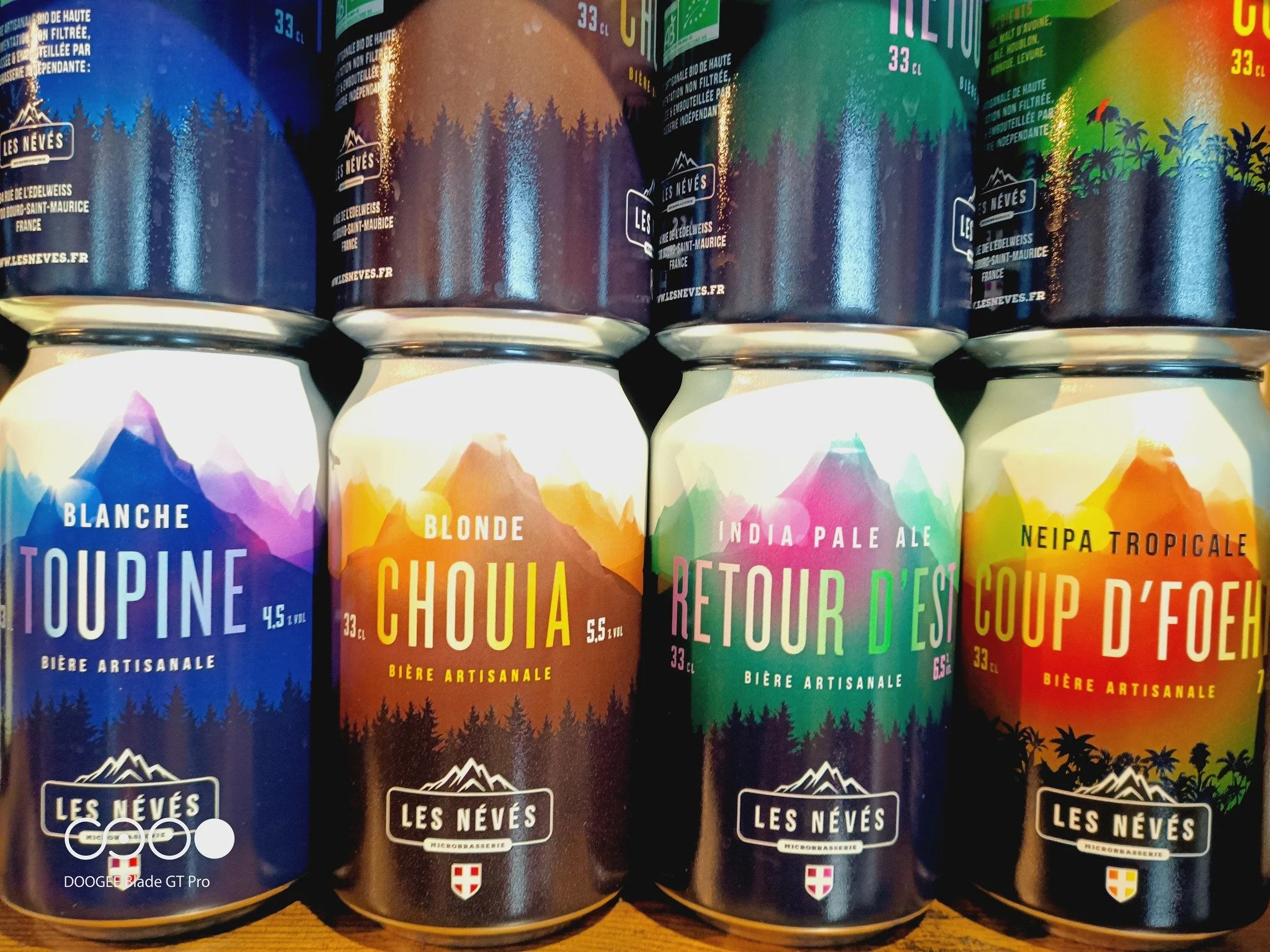 *** 🍺 𝐍𝐨𝐮𝐯𝐞𝐥𝐥𝐞 𝐬𝐞́𝐥𝐞𝐜𝐭𝐢𝐨𝐧 𝐝𝐞 𝐁𝐢𝐞̀𝐫𝐞𝐬 𝐀𝐫𝐭𝐢𝐬𝐚𝐧𝐚𝐥𝐞𝐬 (suite) ***

La 𝐌𝐈𝐂𝐑𝐎𝐁𝐑𝐀𝐒𝐒𝐄𝐑𝐈𝐄 𝐋𝐄𝐒 𝐍𝐄́𝐕𝐄́𝐒 a &eacute;galement pris place &agrave; la cave !
Situ&eacute;e &agrave; Bourg Saint Maurice, Les N&