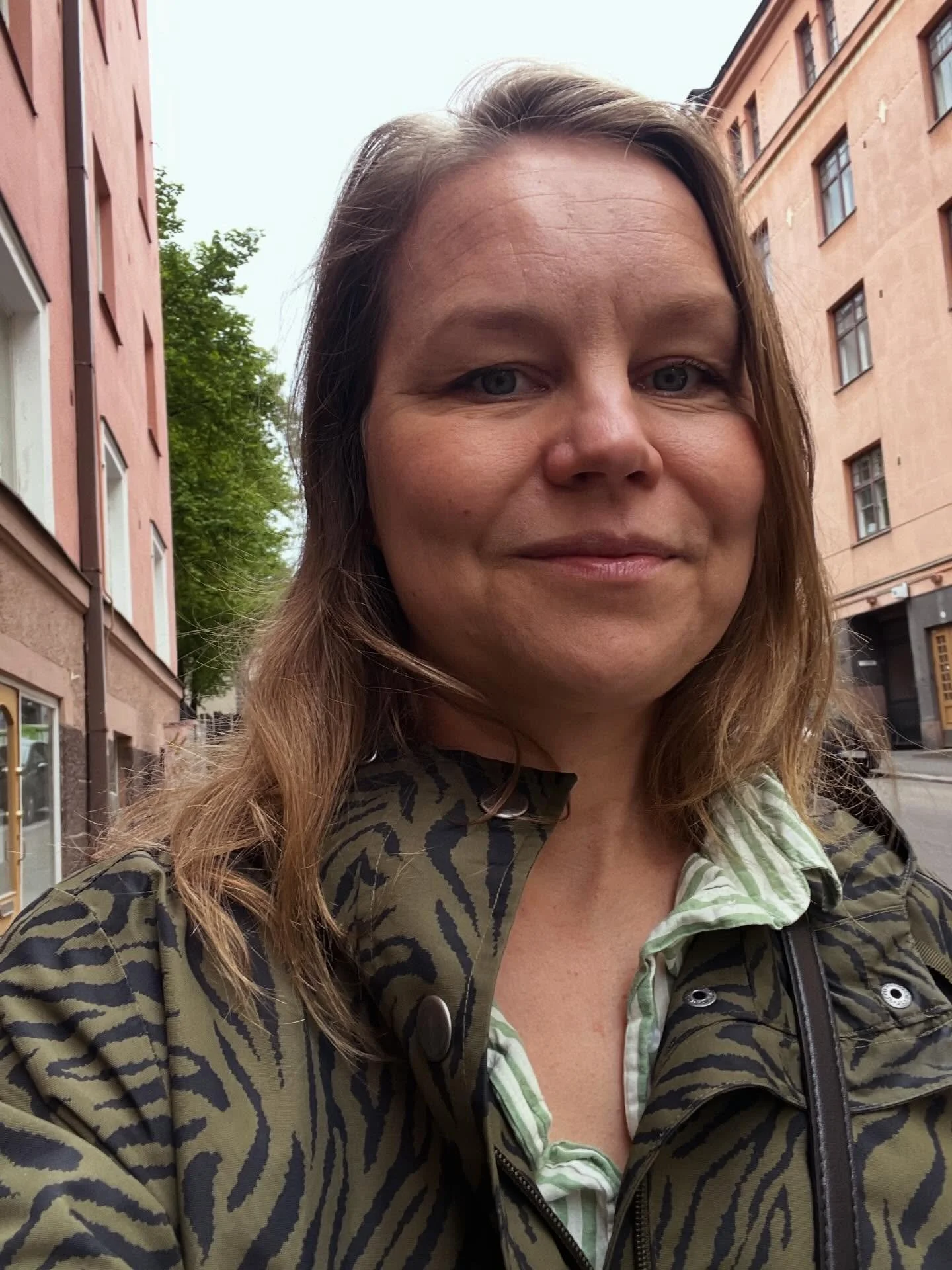 En ihan kauhean paljon tykk&auml;&auml; siit&auml;, ett&auml; ihmissuhteiden vaalimiseen liittyen k&auml;ytet&auml;&auml;n sellaisia sanoja kuin &rdquo;pit&auml;&auml; n&auml;hd&auml; vaivaa&rdquo; &rdquo;pit&auml;&auml; tehd&auml; se ty&ouml;, ett&a