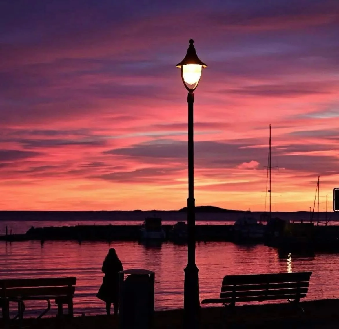 Vi starter uken med dette vakre bildet fra Sj&oslash;badet tatt av Lennart Pettersen👏

Tusen takk til alle dere som deler vakre bilder fra Moss med oss❤️

Ha en flott uke alle sammen🙏

#elskermoss #byliv #sj&oslash;badet #minby #strand @visitostfol