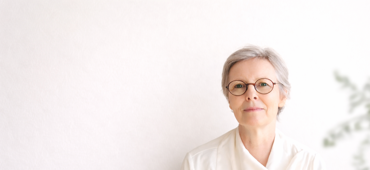 Präsenz I Gabriele Schmäh.png