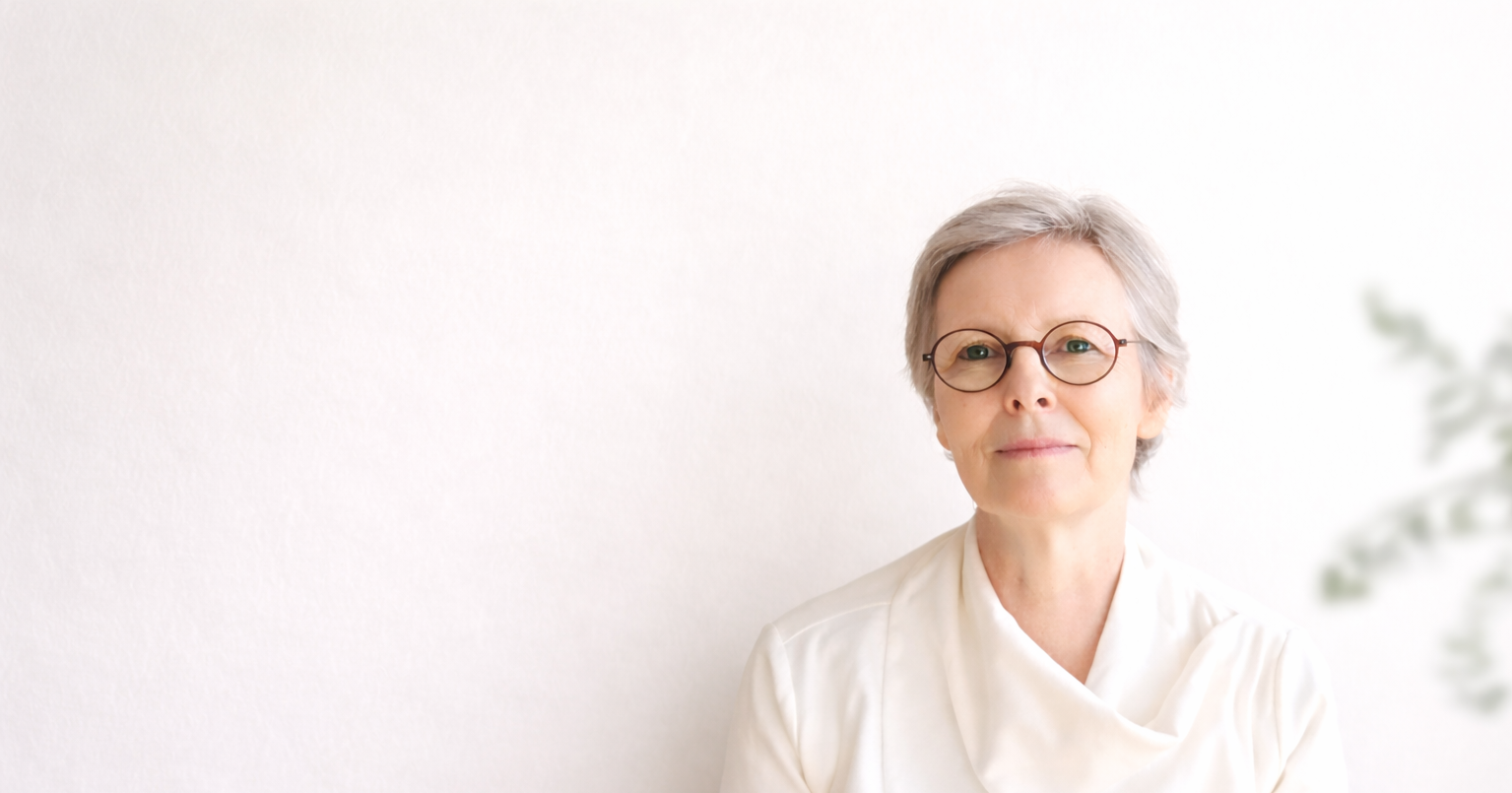 Präsenz I Gabriele Schmäh.png