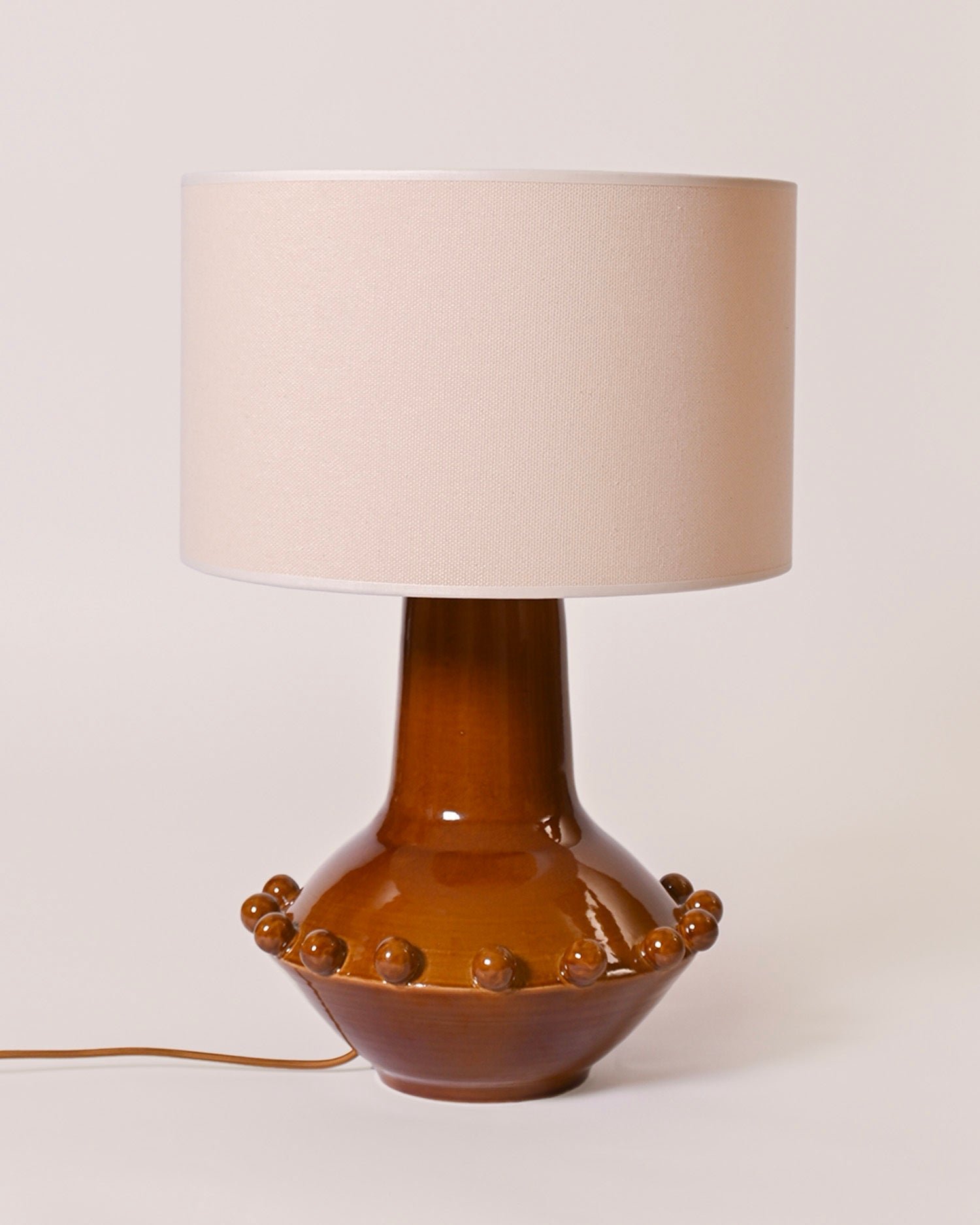 lampe-camille-brun-mercurise-lampes-de-table-landy-rakoto-627314.jpg