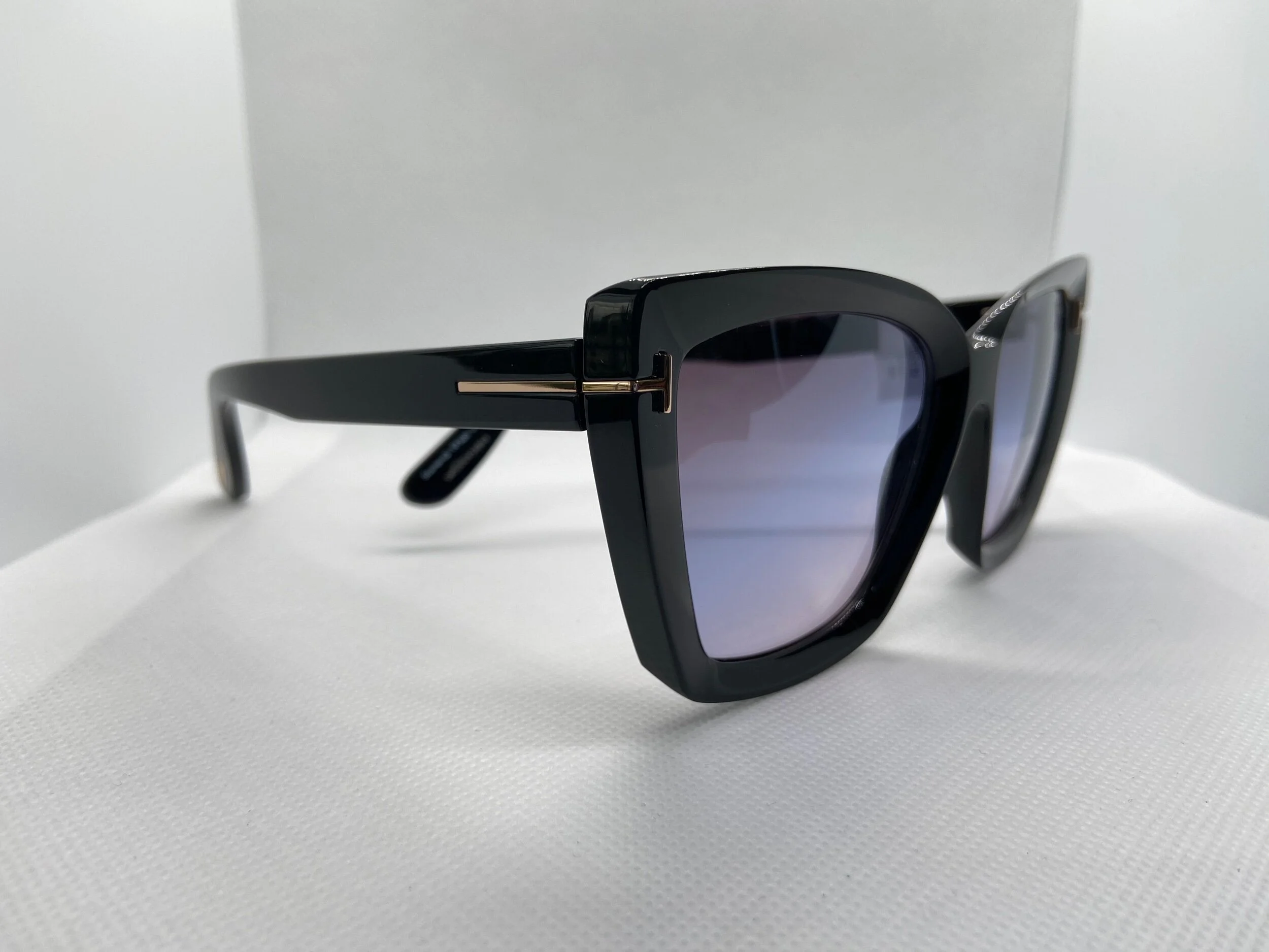 E3040184-6ED5-4A0B-BE6C-D561B6B3107D