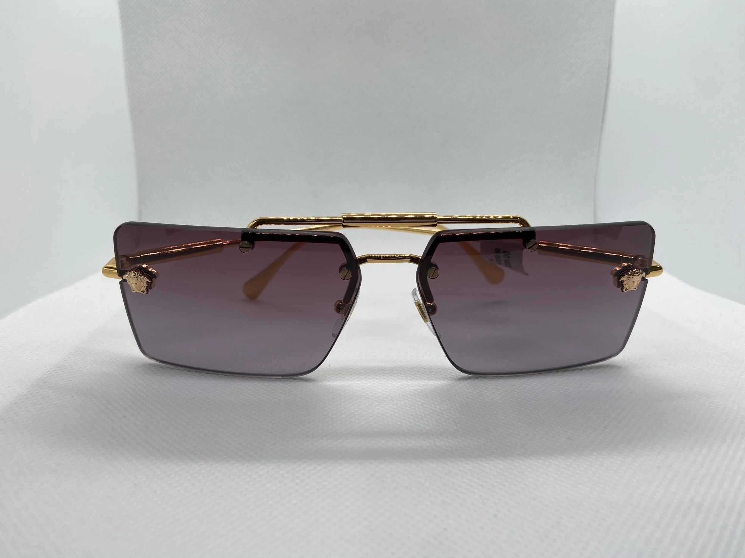 DF5B67C7-5369-401C-9ED6-E5FD25F95BE7