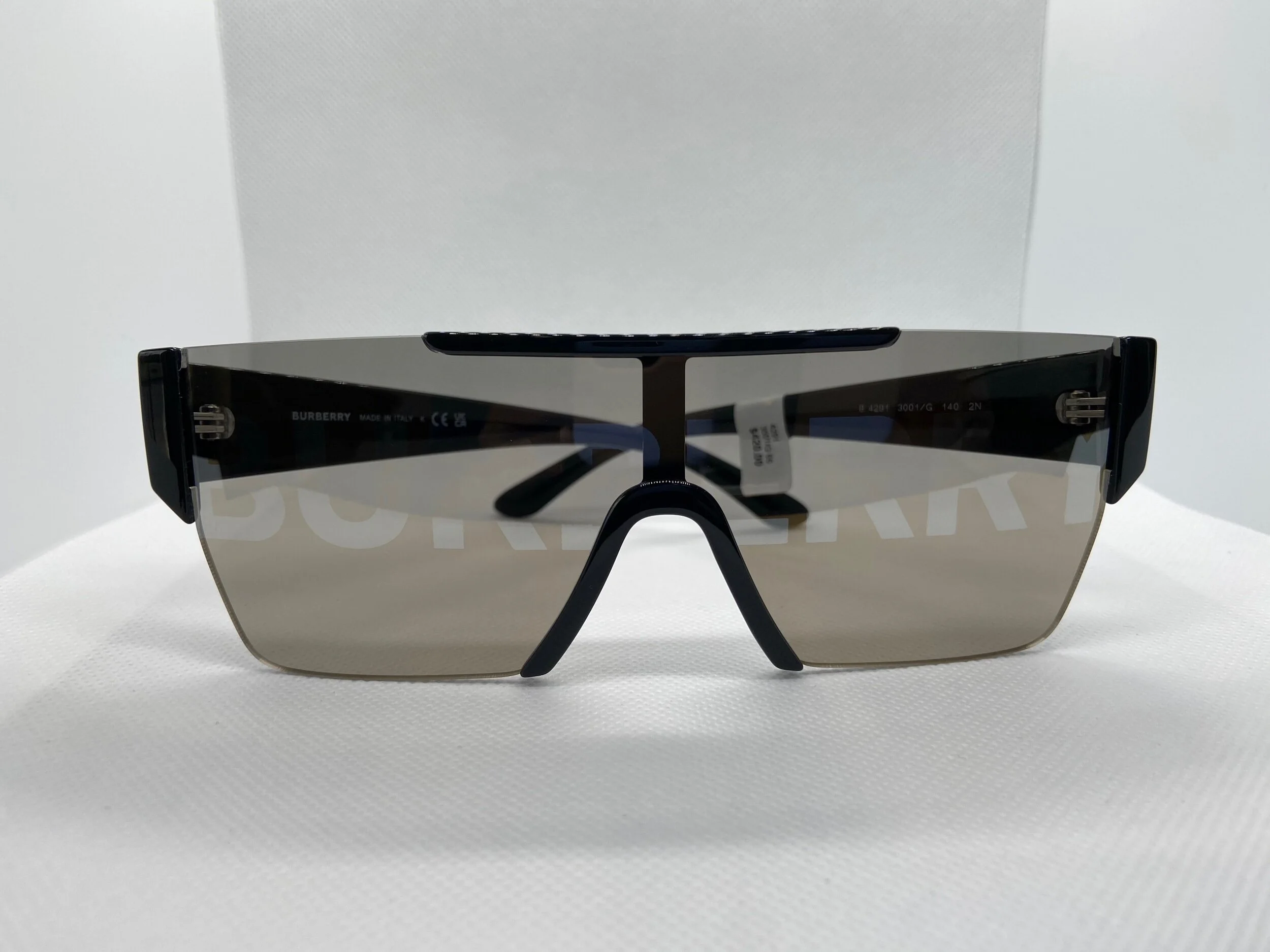 72F3F4D0-C8CF-4720-936E-05D3E3ECCEF3