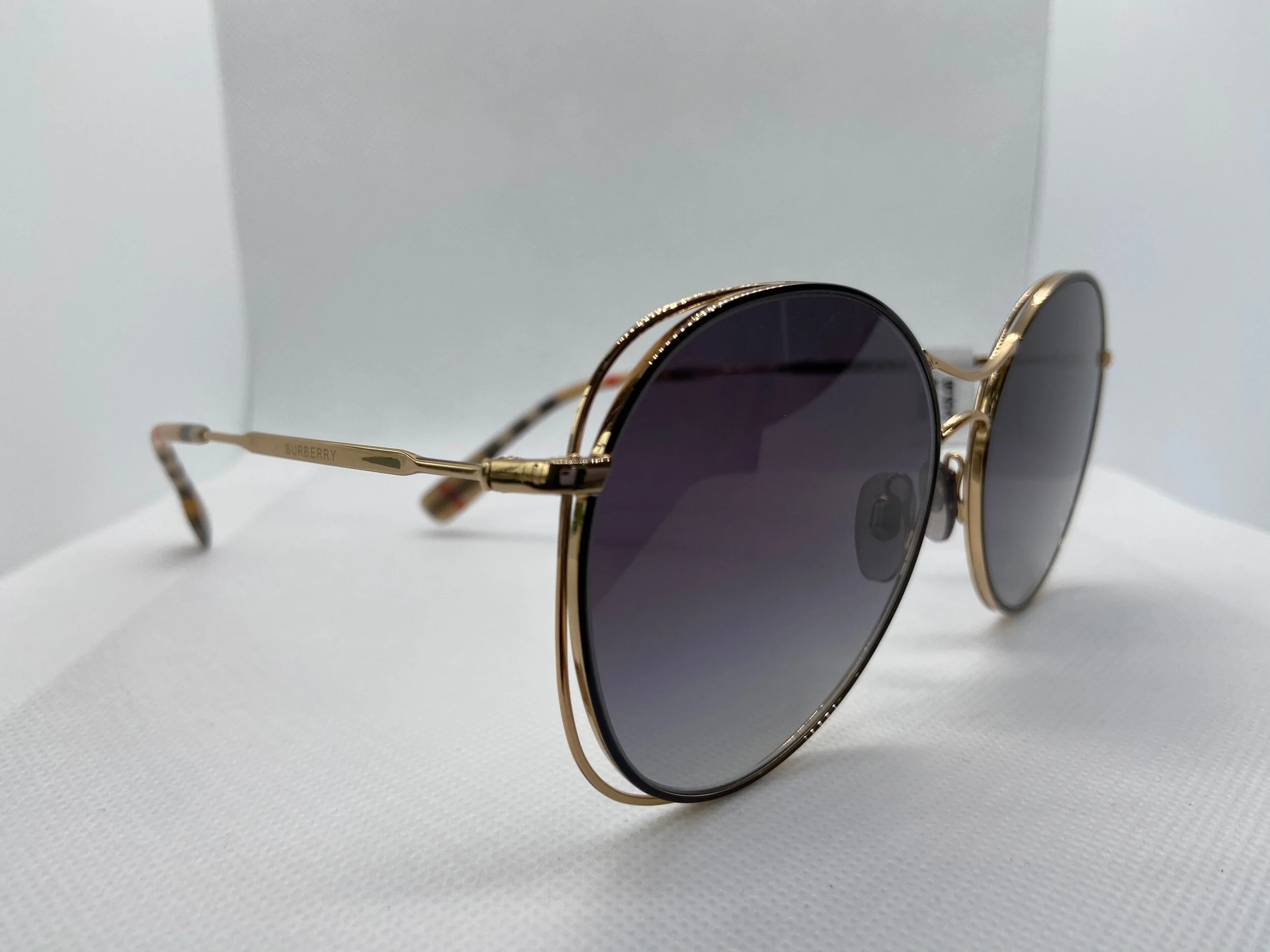 1B0868E6-78EA-4E47-8A2E-ECC348030ACE