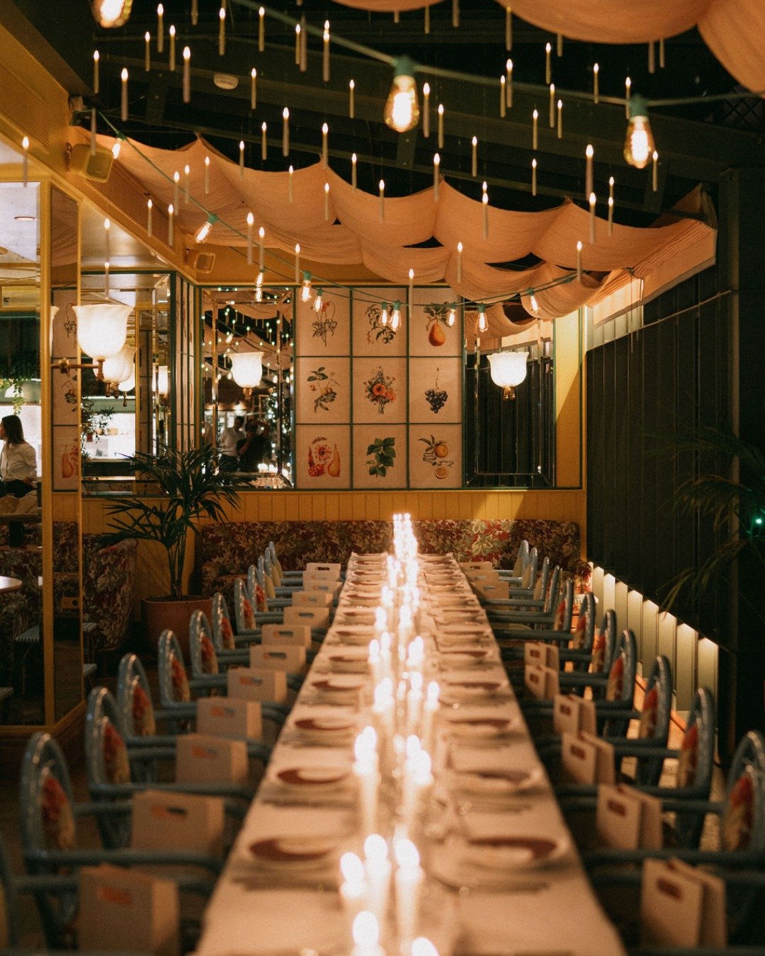 NEW YEAR&rsquo;S EVE AT LA FANTAISIE

To celebrate the arrival of 2026, @lafantaisieparis invites you to a spectacular New Year&rsquo;s Eve celebration above the rooftops of Paris.

On the program:
✨ A magician to open the evening with wonder
🔮 A fo