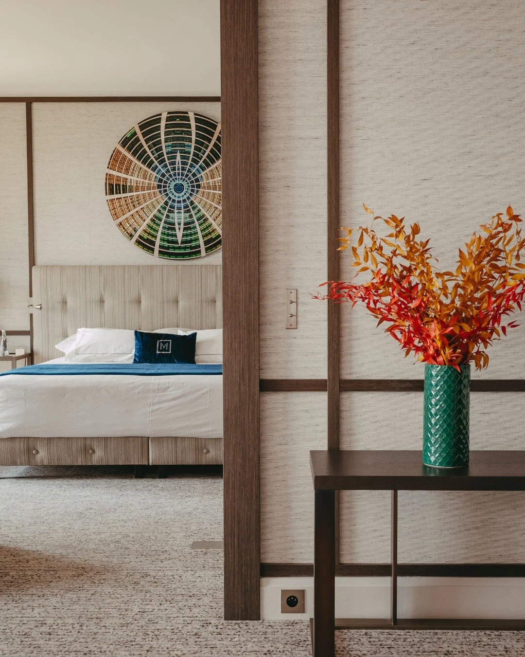 THE APARTMENT AT VILLA MA&Iuml;A ✨

100 sqm of elegance with panoramic views over Lyon, from the Rh&ocirc;ne to the Fourvi&egrave;re hill. An exclusive retreat of space and tranquillity.

@villa_maia_lyon 

#SurMesureHotels #VillaMaia #LyonHotel #Lyo