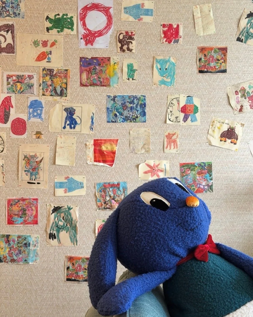 The Art Suite mood continues 🎨

Step into the colourful universe of @szabolcs_bozo  at @lafantaisieparis.

Discover or rediscover his Art Suite, where his playful and expressive creations take over the space, on display until February 2027. 🤍

#LaF