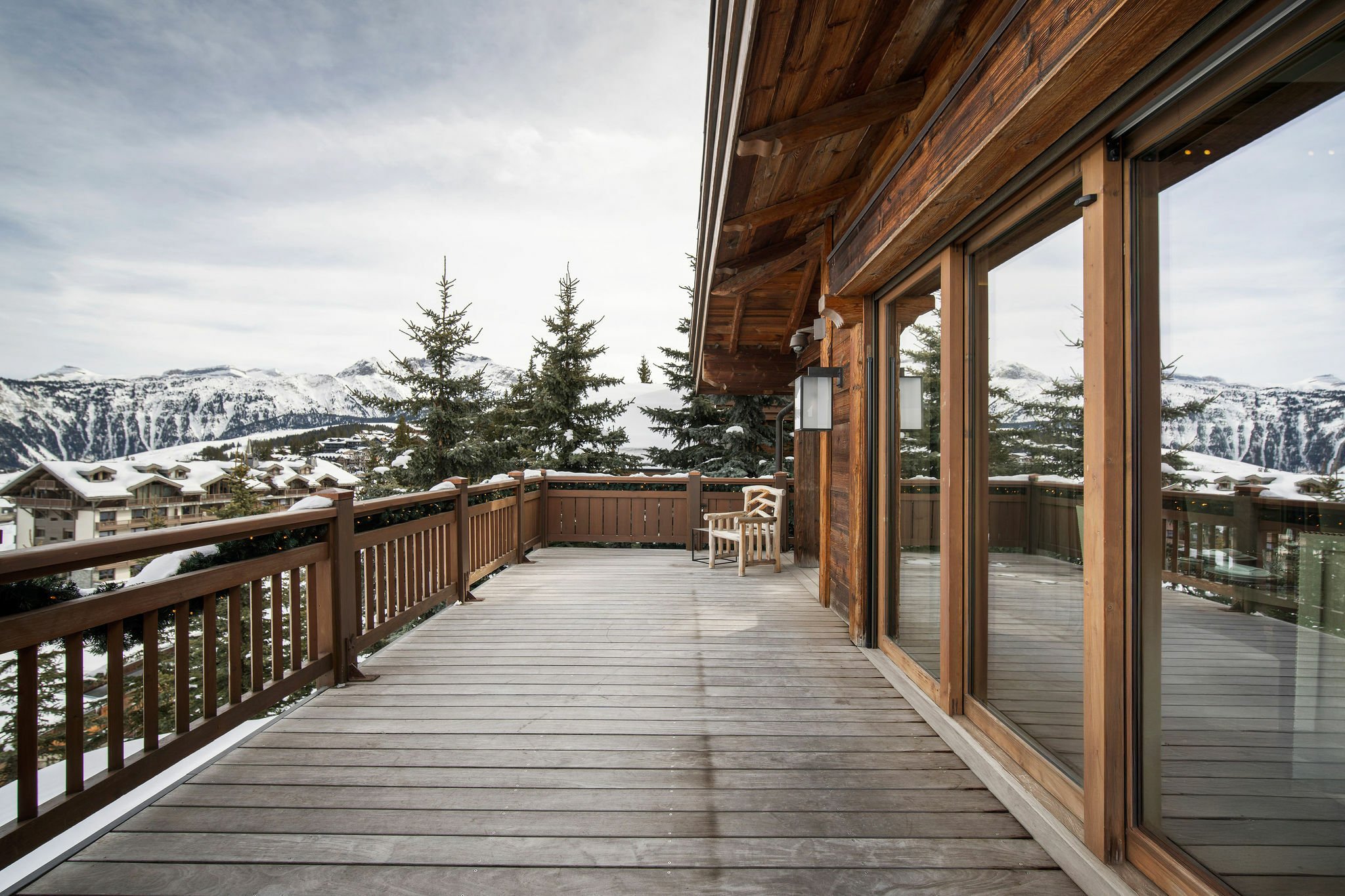 Ski-in and Ski-out