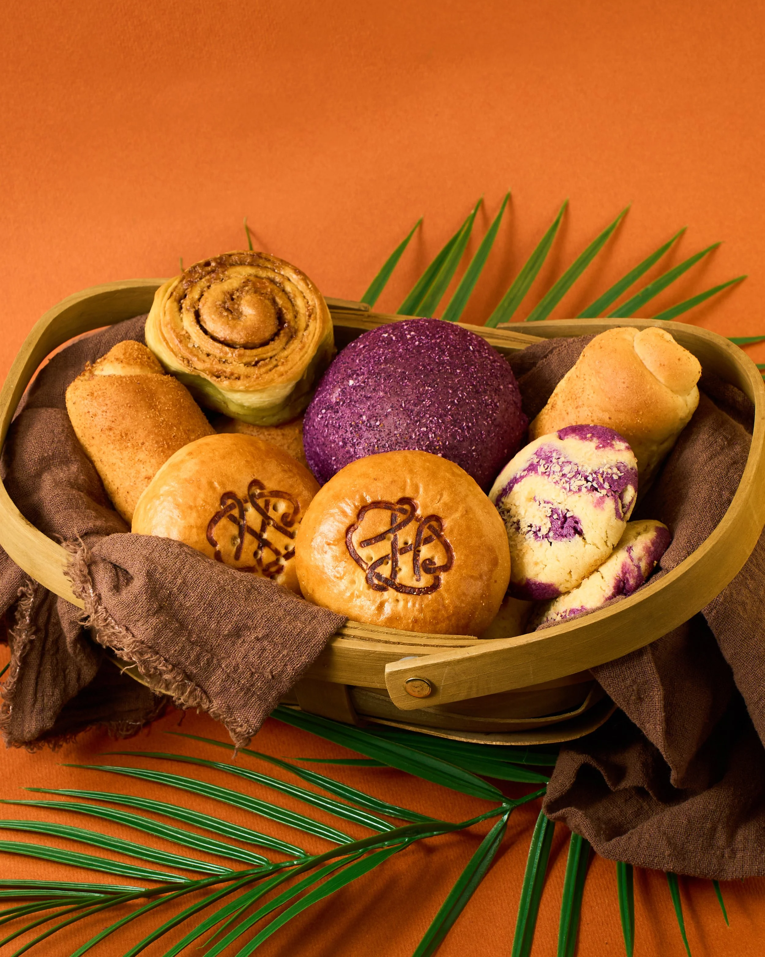2025.11.21-ManoBakery349.jpg