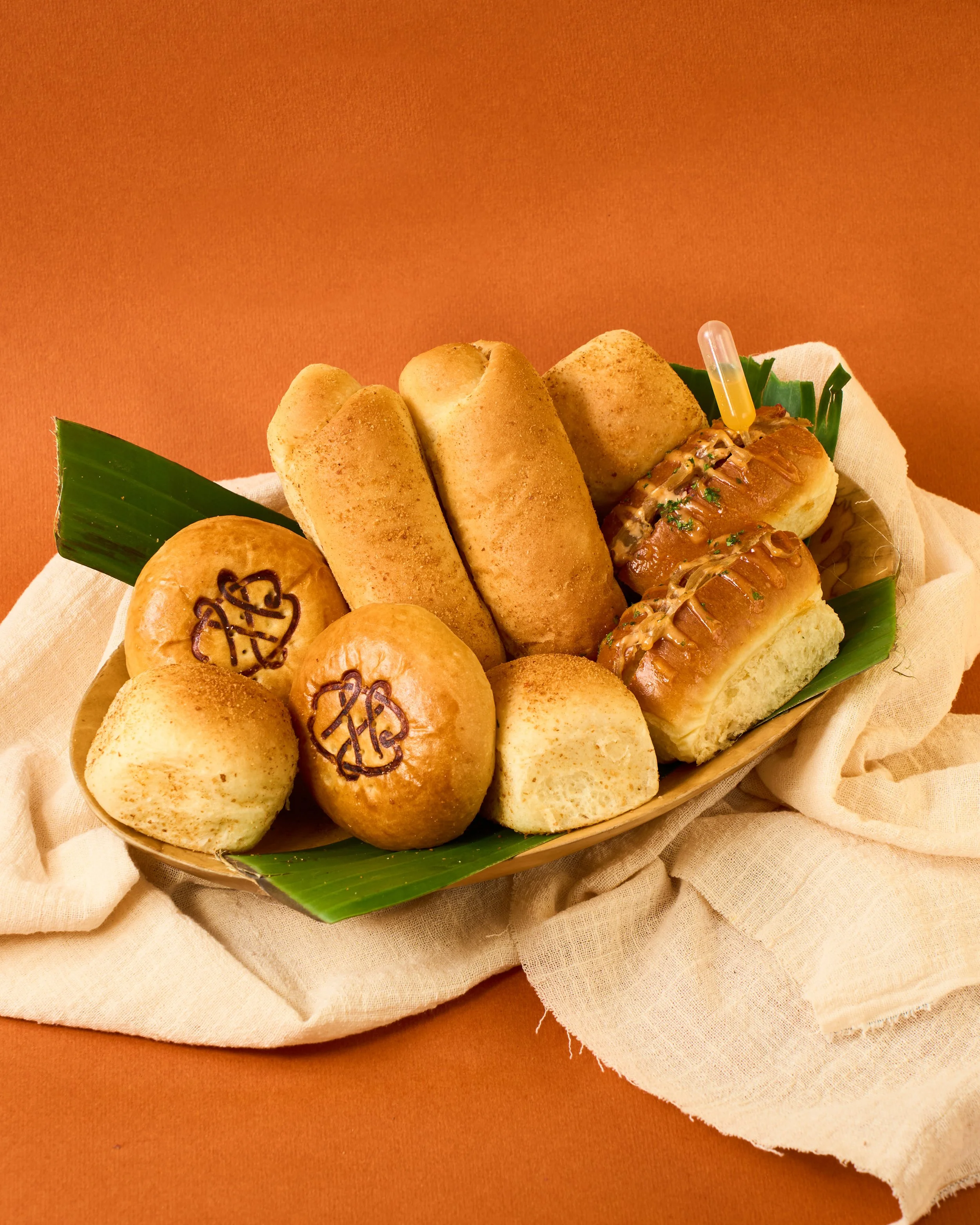 2025.11.21-ManoBakery348.jpg