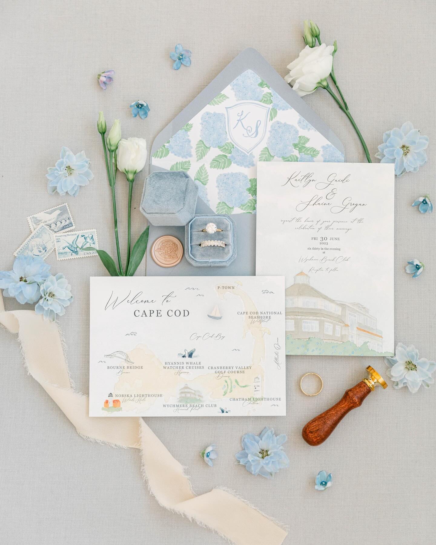 Soo early spring means we&rsquo;re that much closer to summer weddings on Cape Cod&hellip;right? 🌞 🌊 
📸: @carlymphotography 
&bull;
&bull;
&bull;
&bull;
#groundhogday #watercolor #gouache #landscapewatercolor #princetonbrushes #weddinginvites #wat