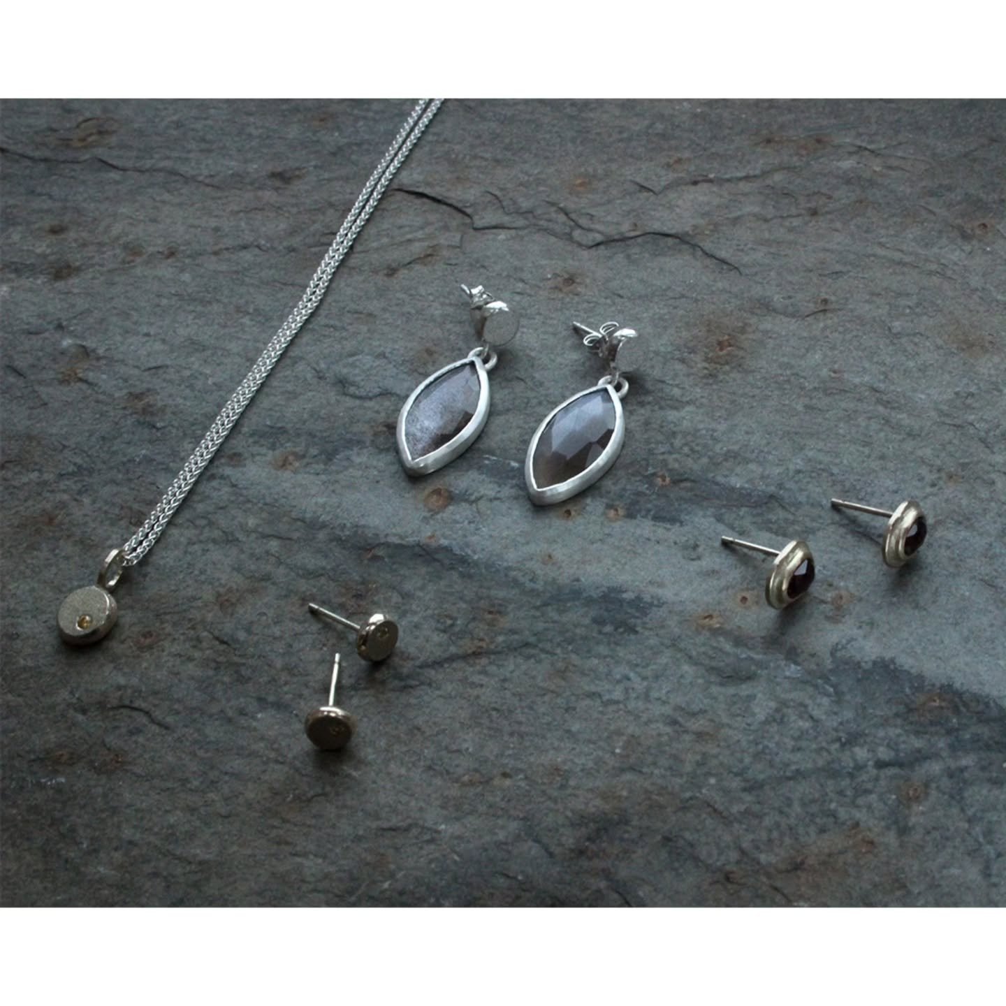 ~ A small selection of new pieces ~
It's been a busy few months creating new pieces, incorporating different stones and touches of luxurious gold,&nbsp;which I'm excited&nbsp;to be showing for the&nbsp;first time this weekend.
Pop by&nbsp;@craftfesti