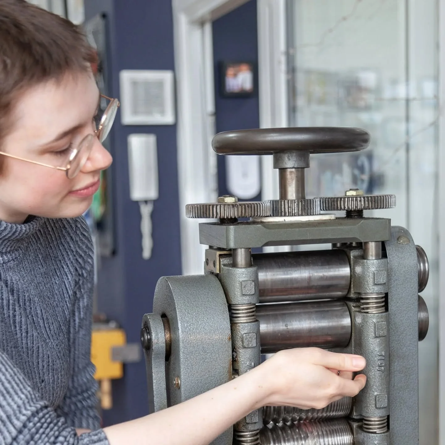 Hello, @Lyndsay_Fairley here with my final Tea Green Events takeover post to tell you more about my practice, and let you know where you can find me and my work this season!
.
I love to connect with other people with a passion for making, and it