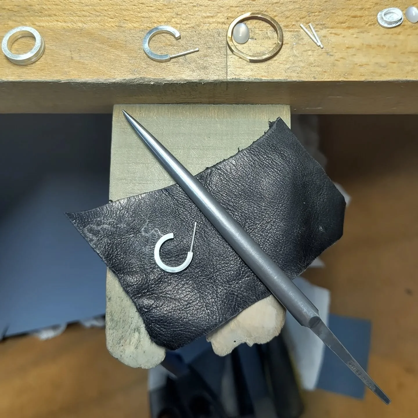 I've been trialling a couple of new designs at markets recently, including these chunky wee silver hoops&nbsp;that I'm thinking of adding to the 'Signature' range&nbsp;of my work.
.
They sold at my last market before I could get a picture, but I've b