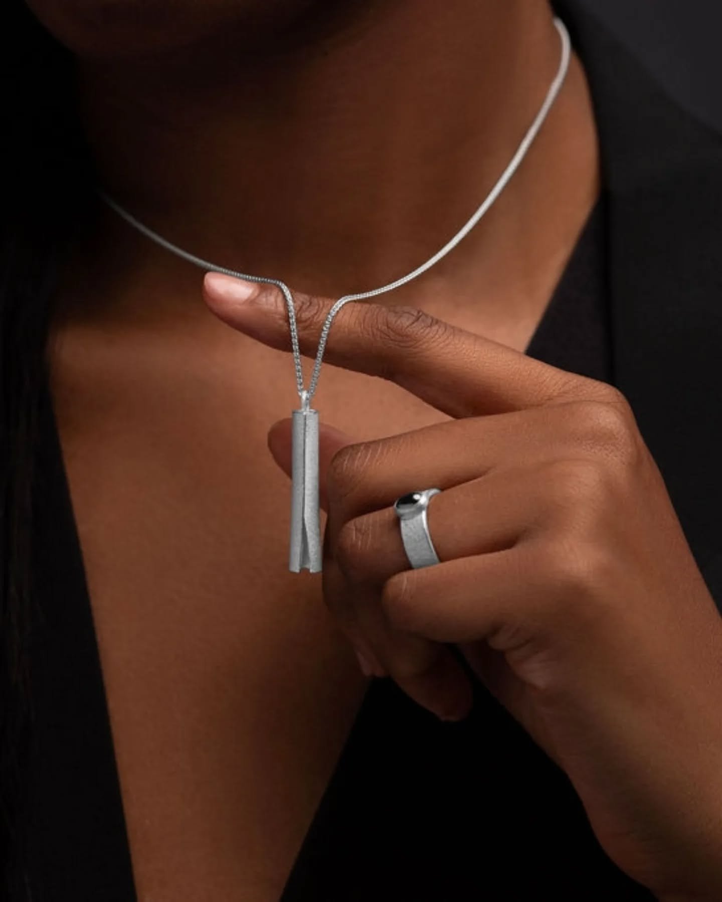 ~ Some of your favourites recently! ~
All available for under &pound;150, with the wee earrings less than &pound;40 - perfect as a gift for that person in your life who loves wearing their studs everyday, with the added luxury of the handmade ✨
.
The