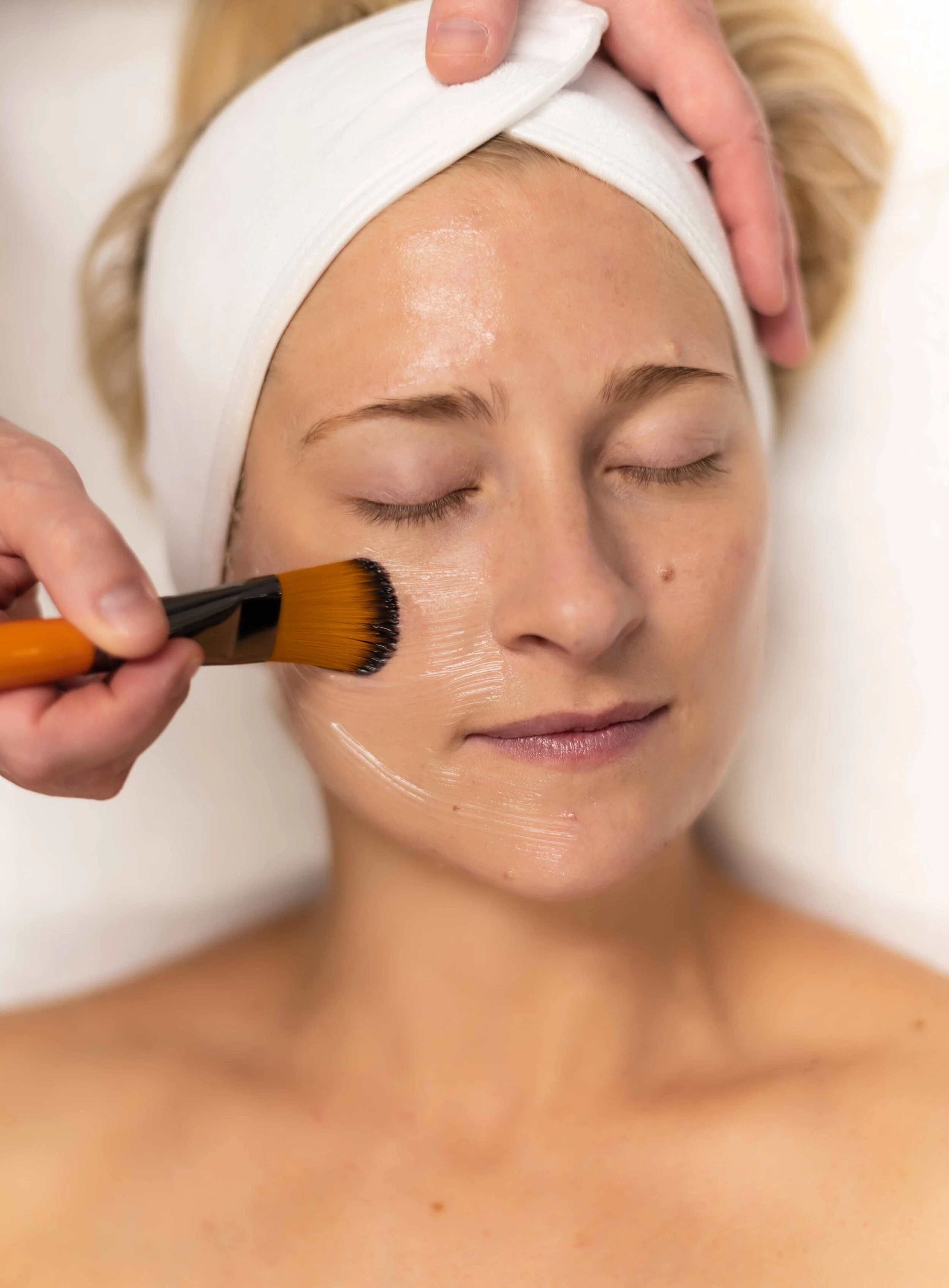 Top Green Bay, WI Esthetician Bright Esthetics